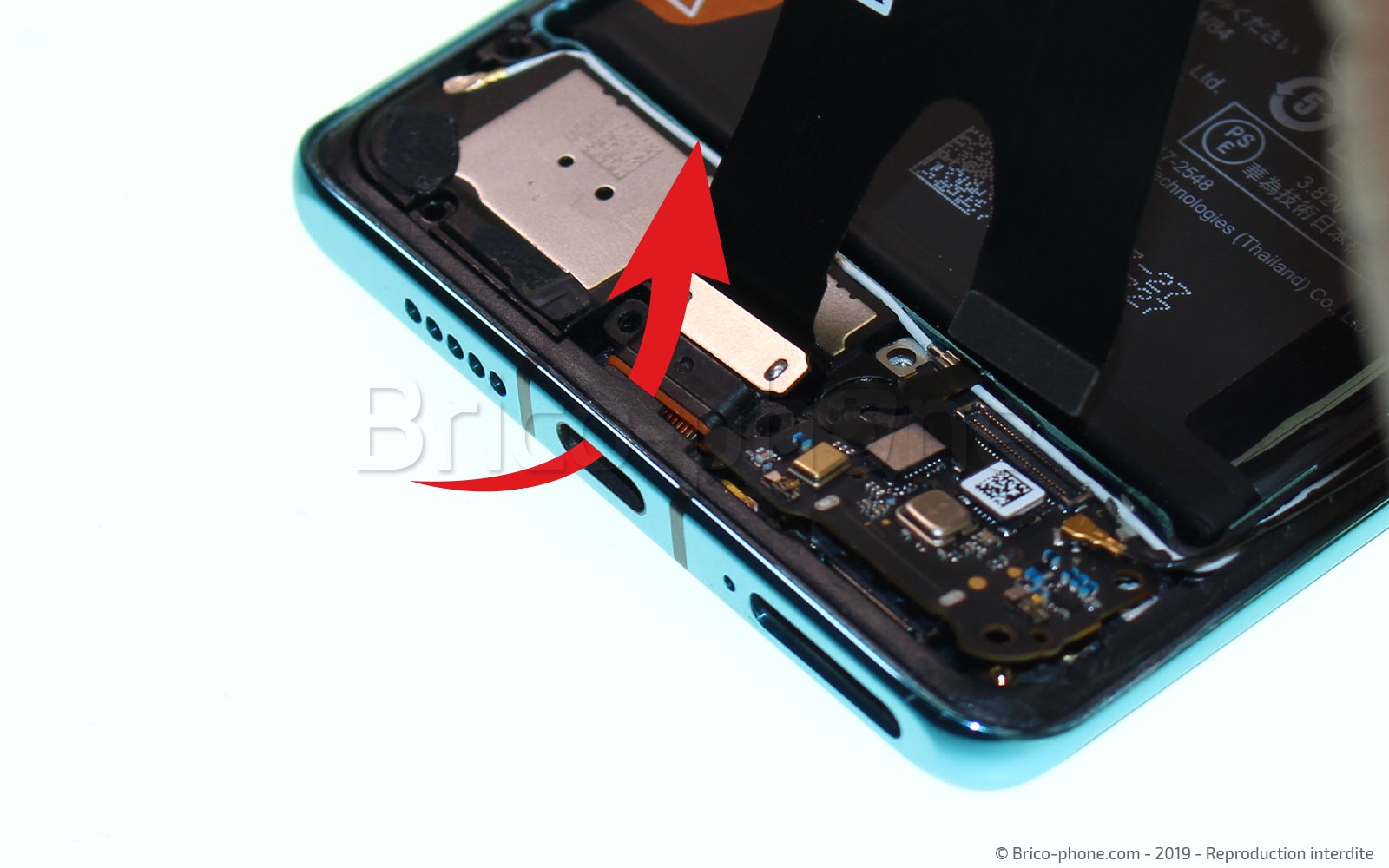 Changement du connecteur de charge sur P30 Pro photo 3