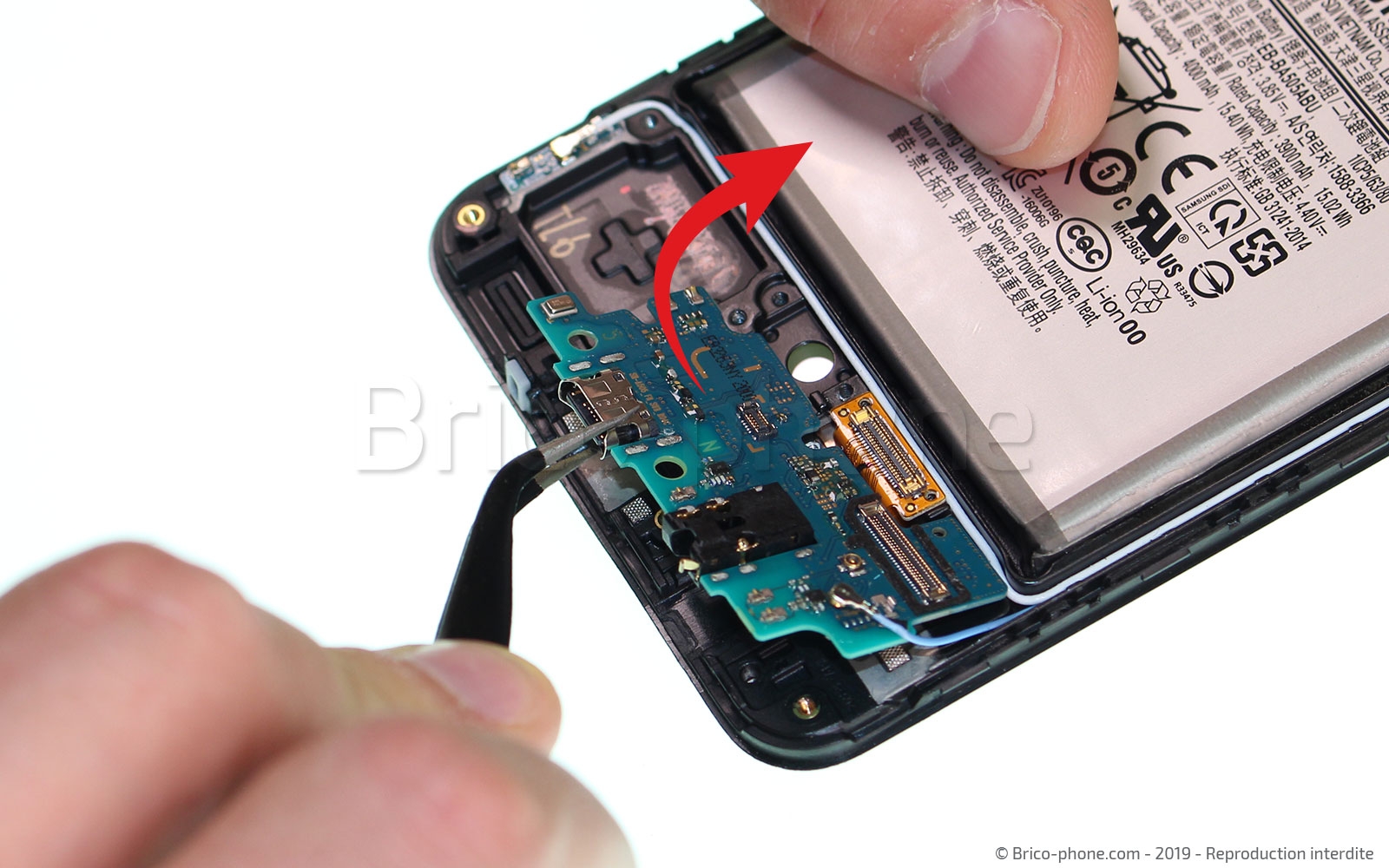 Changement d'écran vitre et LCD sur Galaxy A50 photo 3