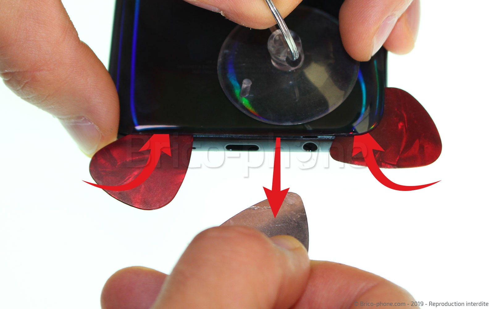 Changement de la vitre arrière sur Galaxy A50 photo 4