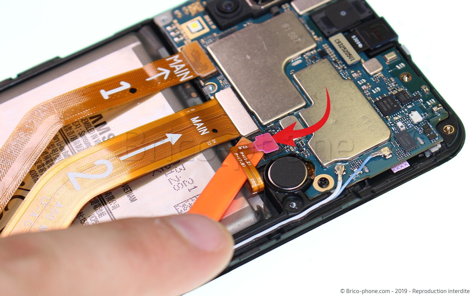 Changement de batterie sur Galaxy A50 photo 1