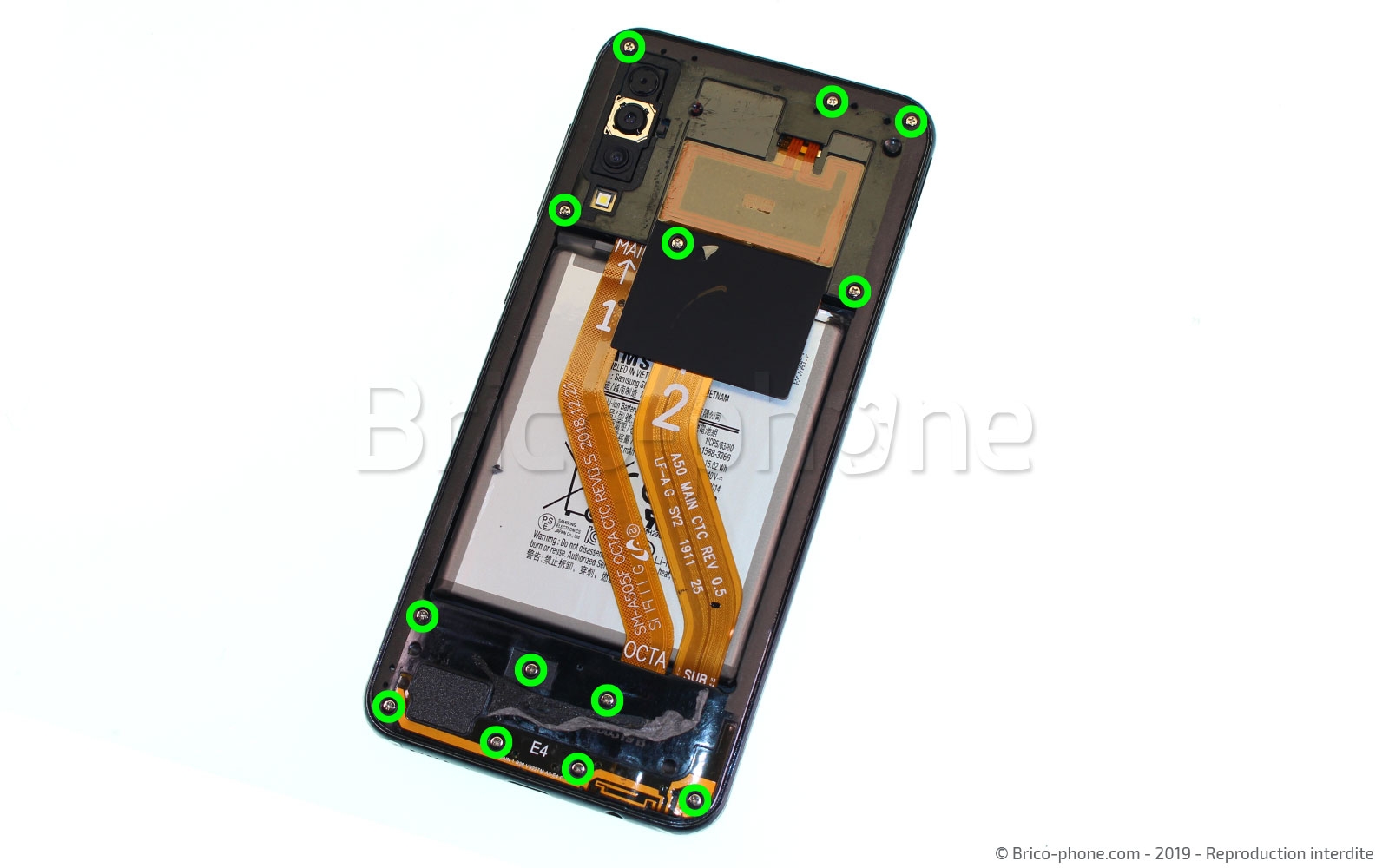 Changement de batterie sur Galaxy A50 photo 1