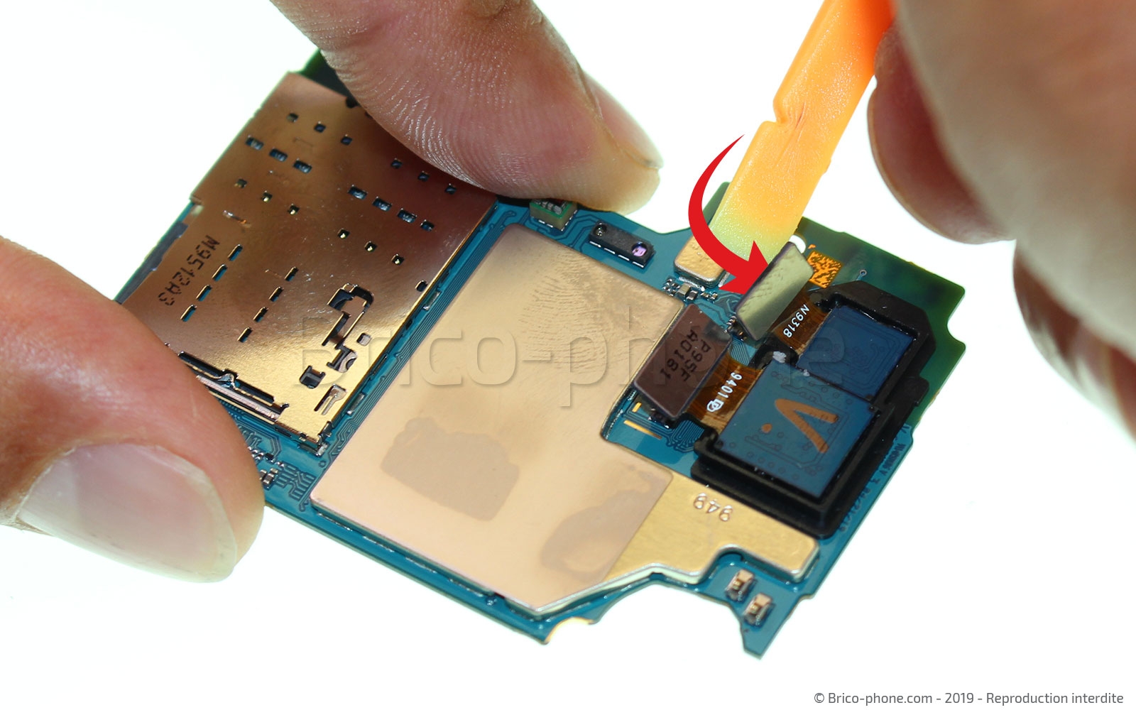 Démontage complet sur Galaxy A40 photo 2