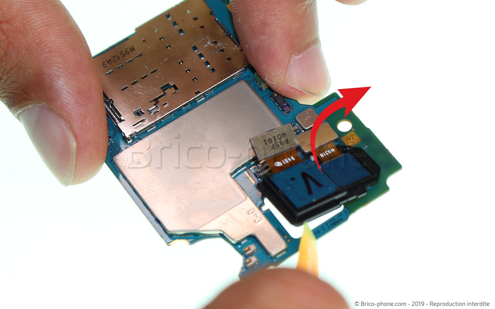 Démontage complet sur Galaxy A40 photo 3