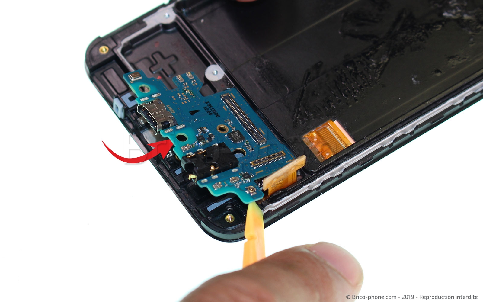 Démontage complet sur Galaxy A40 photo 3