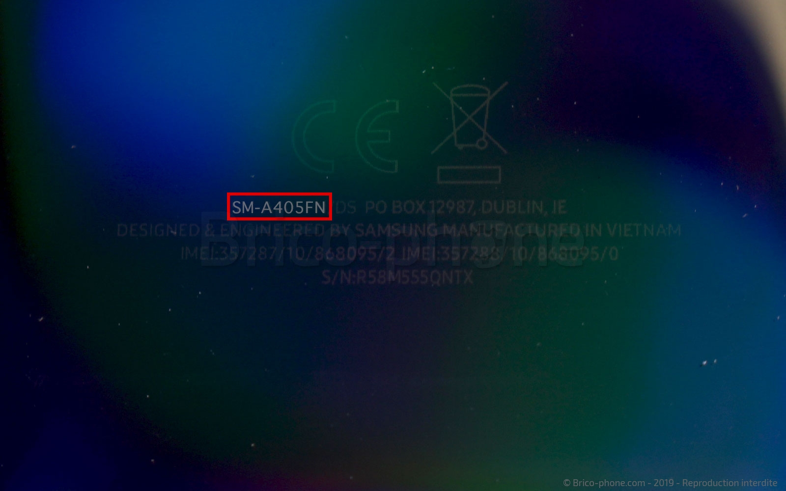 Changement d'écran vitre et AMOLED sur Galaxy A40 photo 1