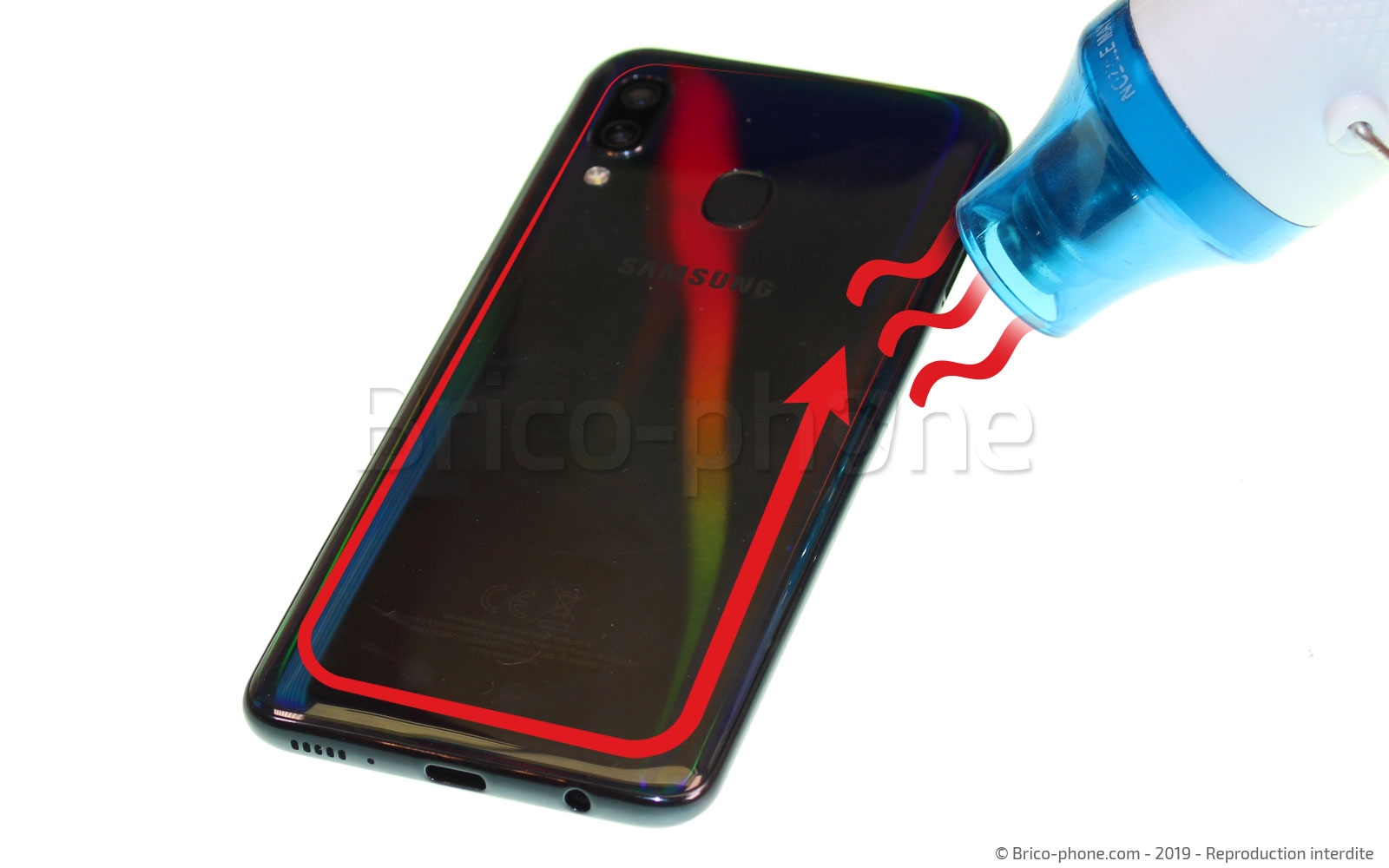 Changement d'écran vitre et AMOLED sur Galaxy A40 photo 3