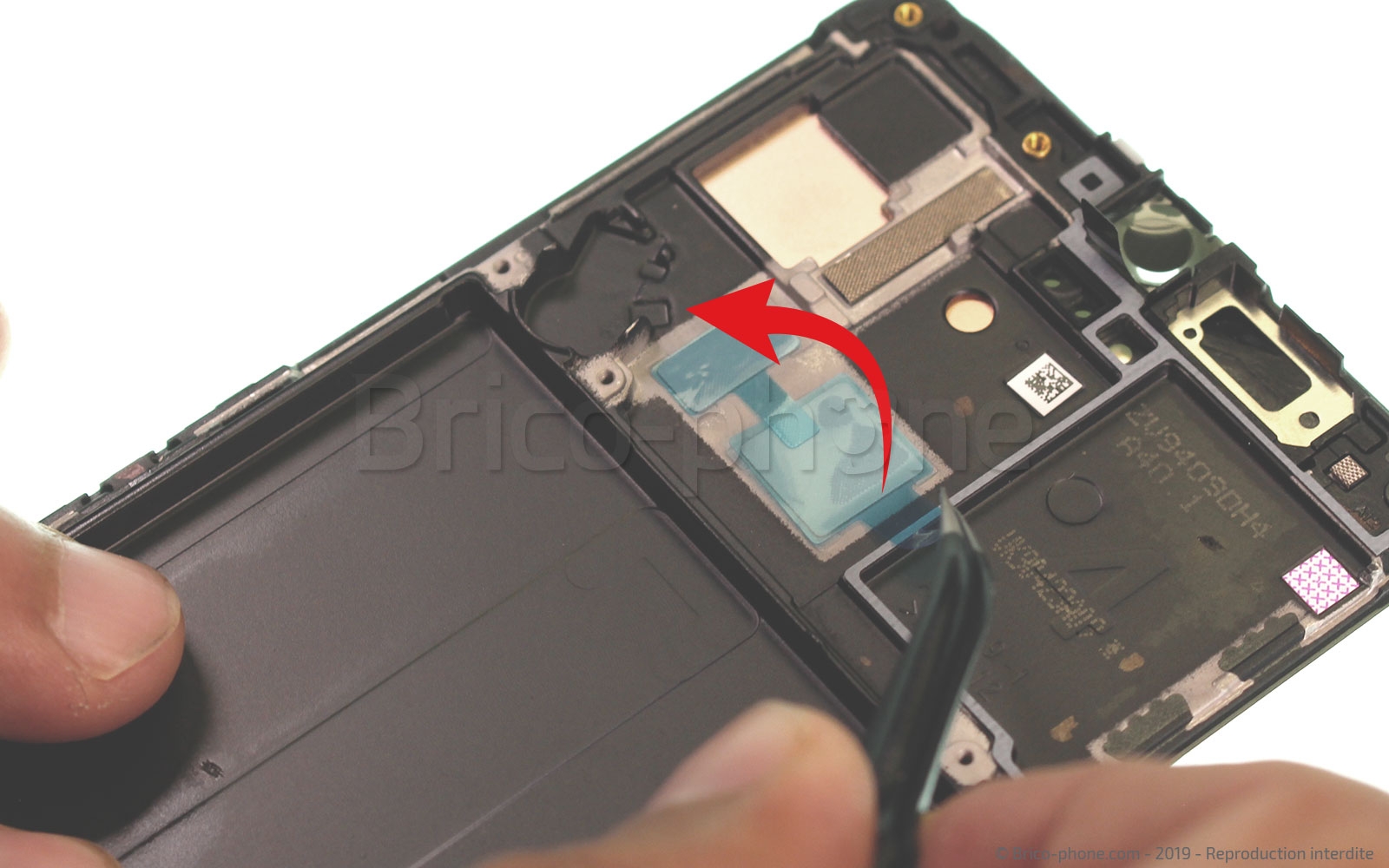 Changement d'écran vitre et AMOLED sur Galaxy A40 photo 1