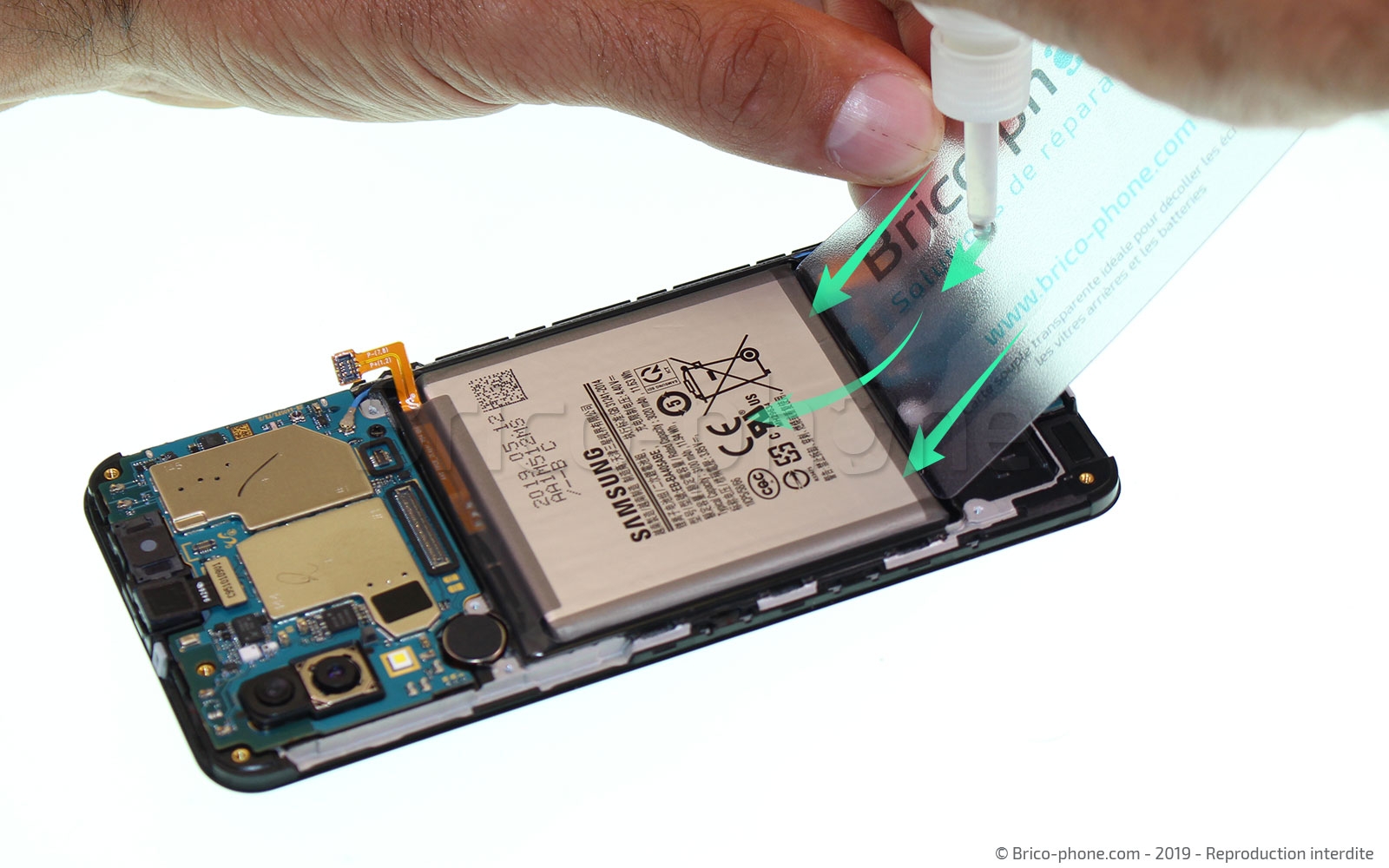 Changement d'écran vitre et AMOLED sur Galaxy A40 photo 1