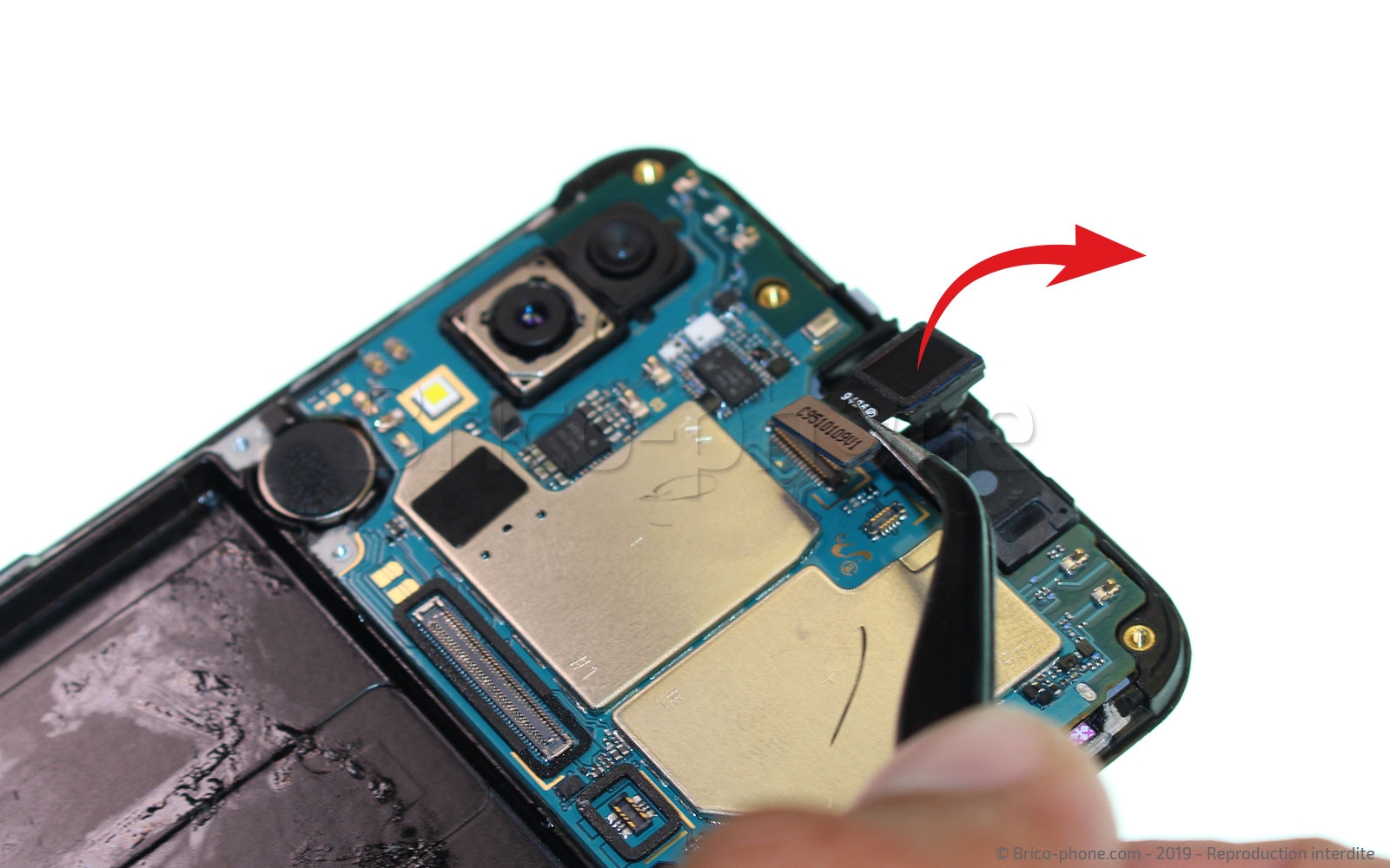 Changement d'écran vitre et AMOLED sur Galaxy A40 photo 2