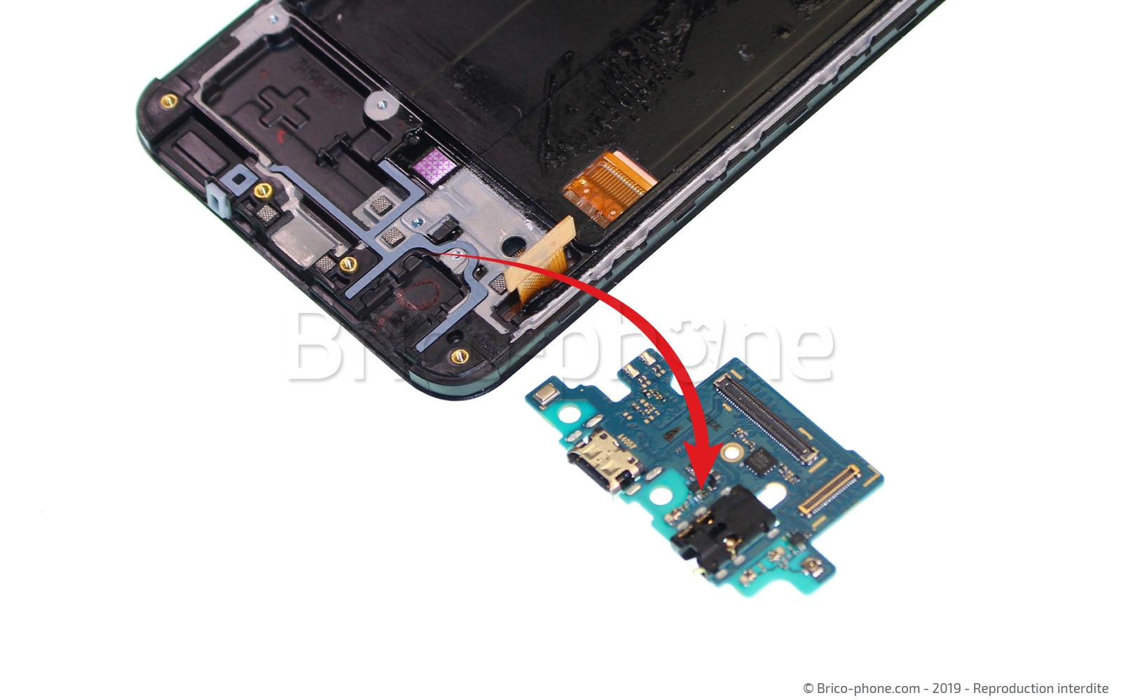 Changement d'écran vitre et AMOLED sur Galaxy A40 photo 4