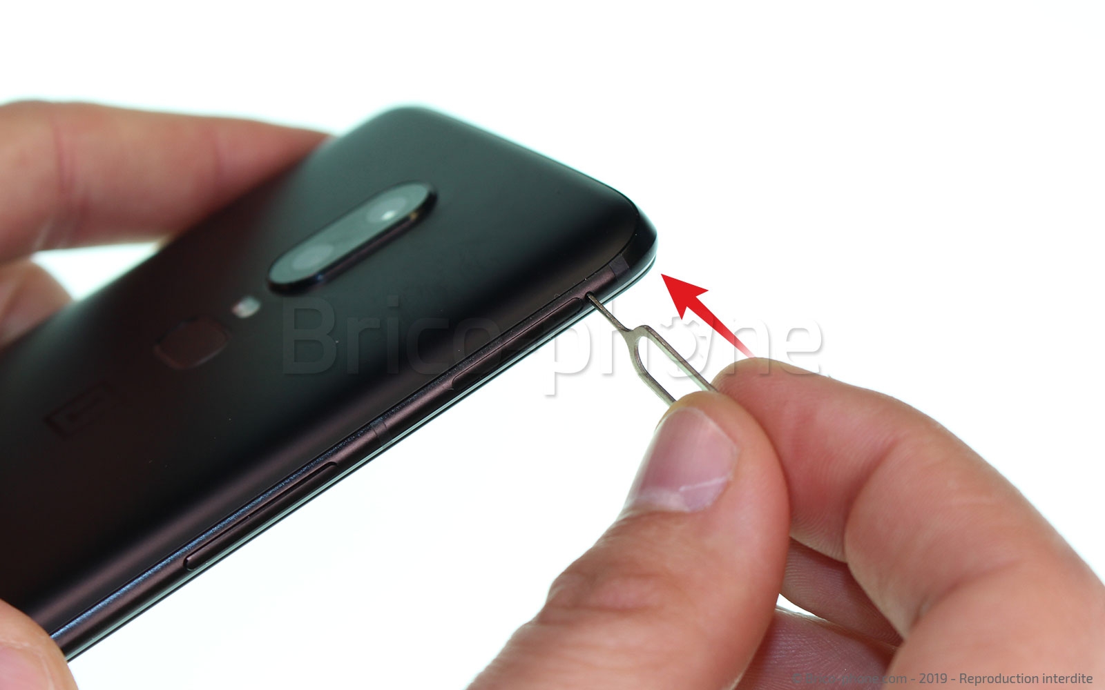 Changement de la vitre arrière sur OnePlus 6 photo 2