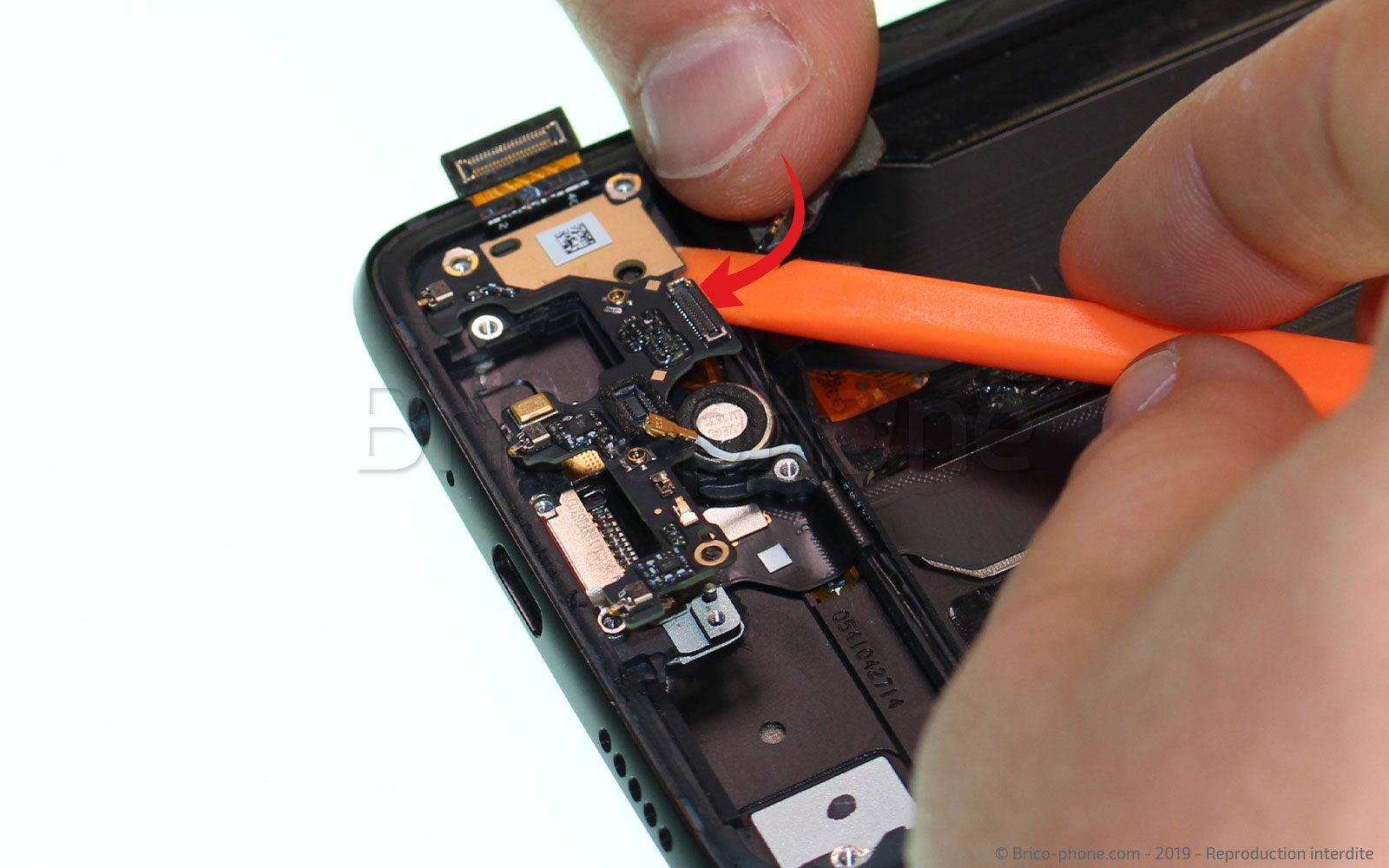 Changement du connecteur de charge sur OnePlus 6 photo 3