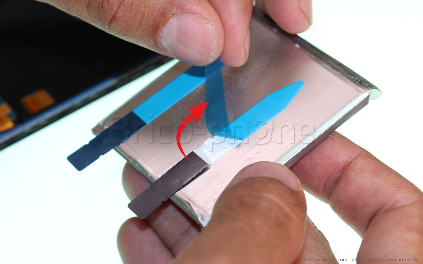 Changement de batterie sur Galaxy A40 photo 1