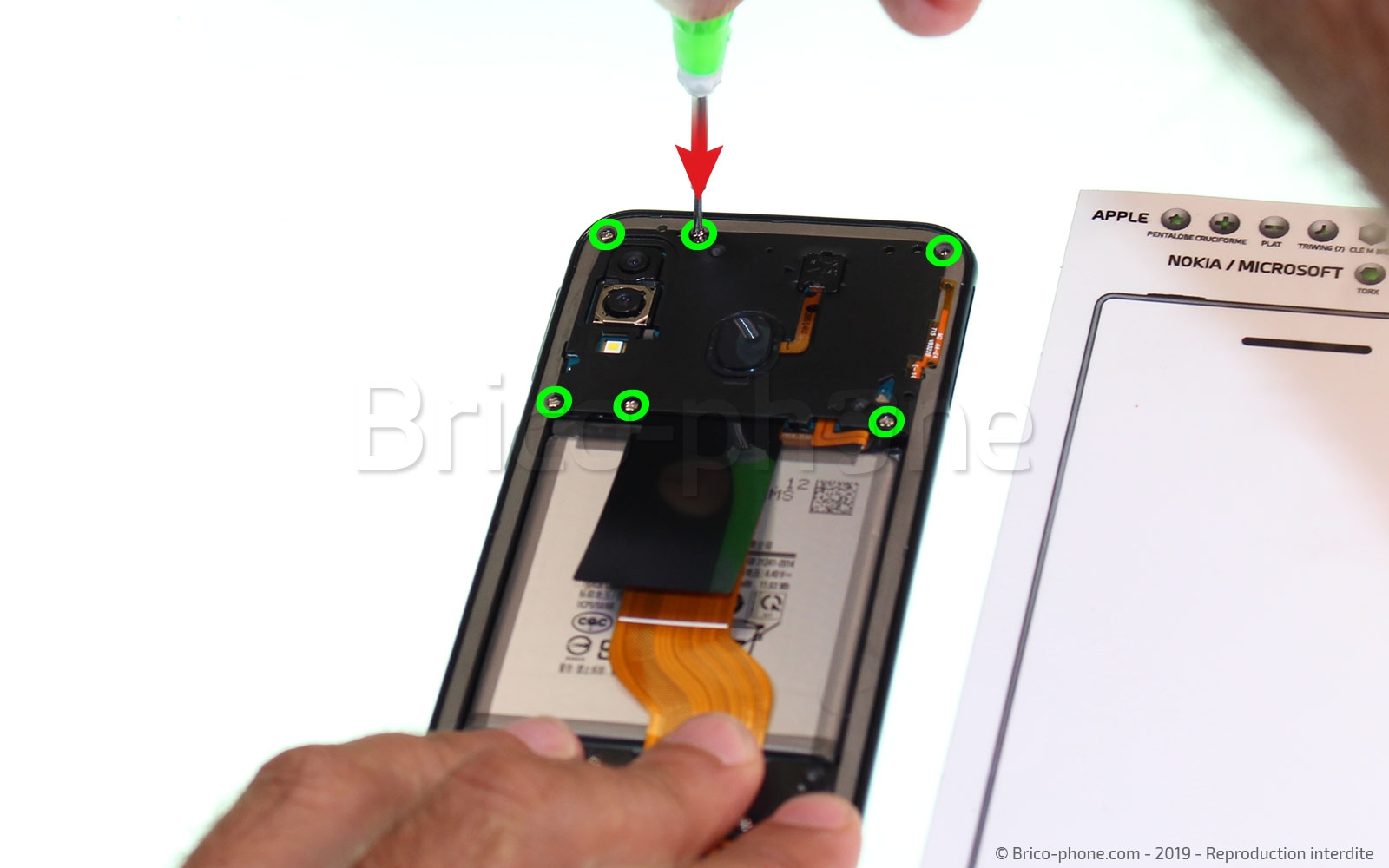 Changement de dock sur Galaxy A40 photo 2