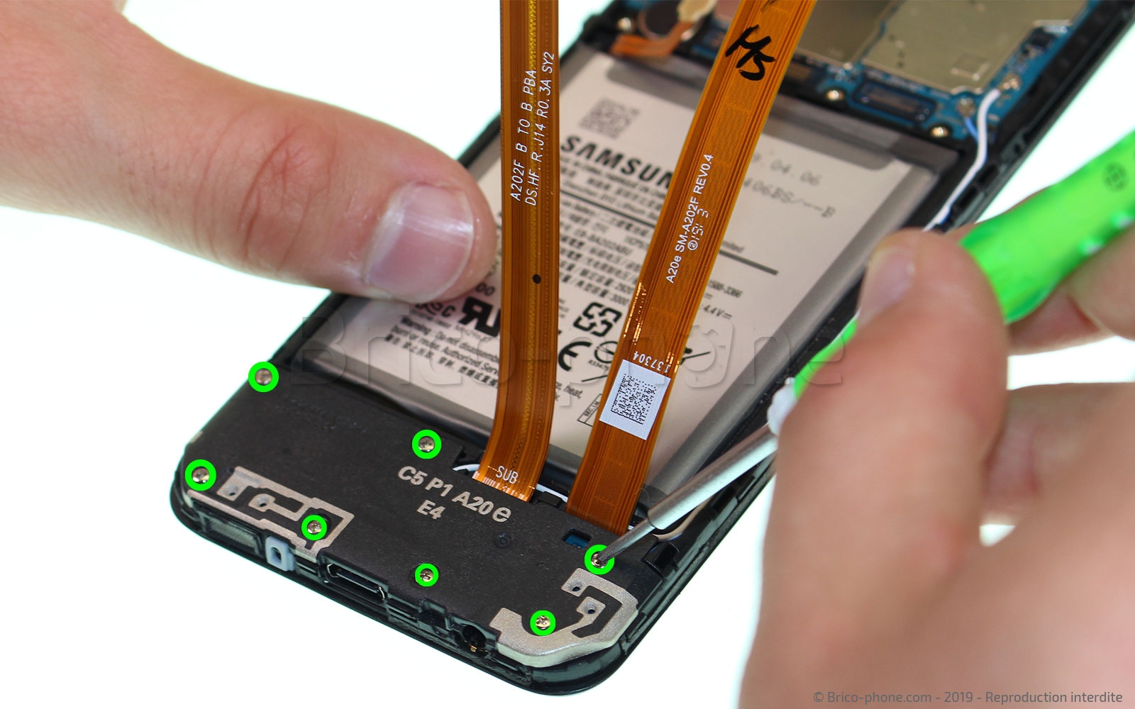 Démontage complet sur Galaxy A20e photo 1