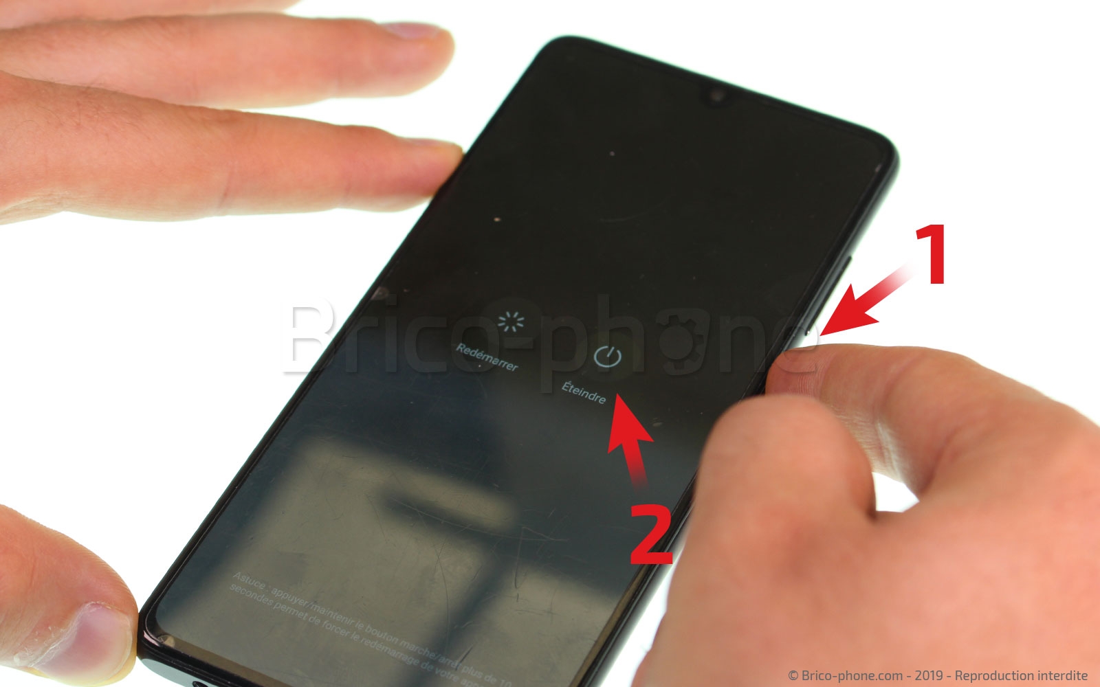 Changement du connecteur de charge sur P30 photo 1