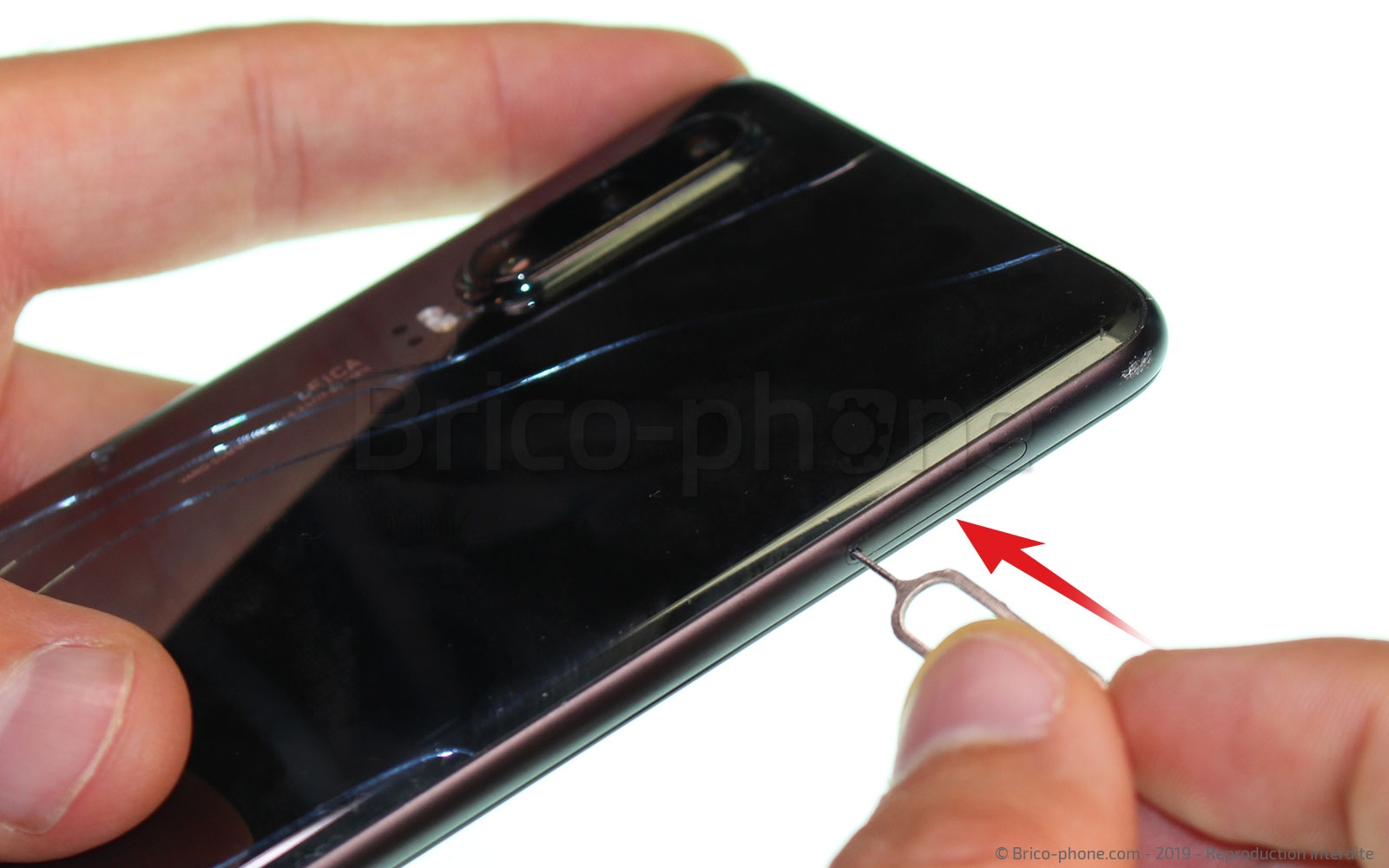 Changement du connecteur de charge sur P30 photo 2