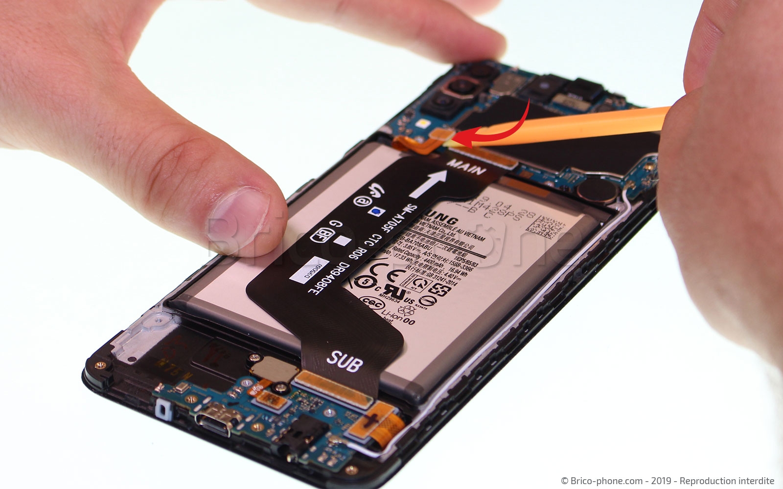 Changement de batterie sur Galaxy A70 photo 1