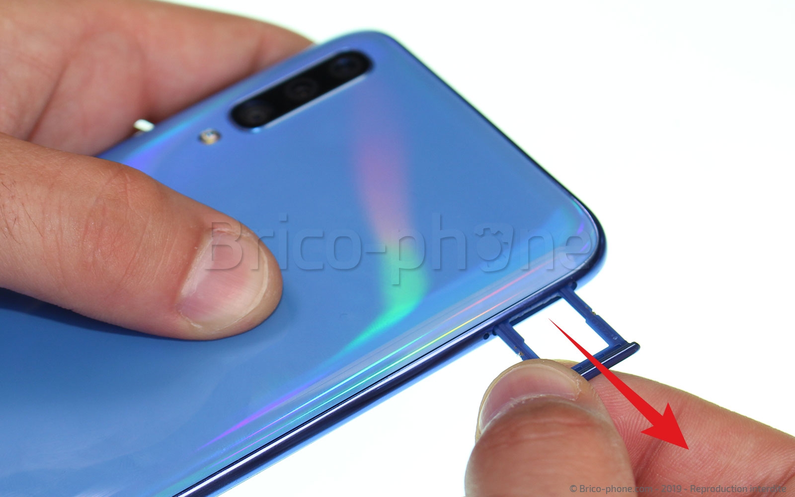 Changement de vitre arrière sur Galaxy A70 photo 3