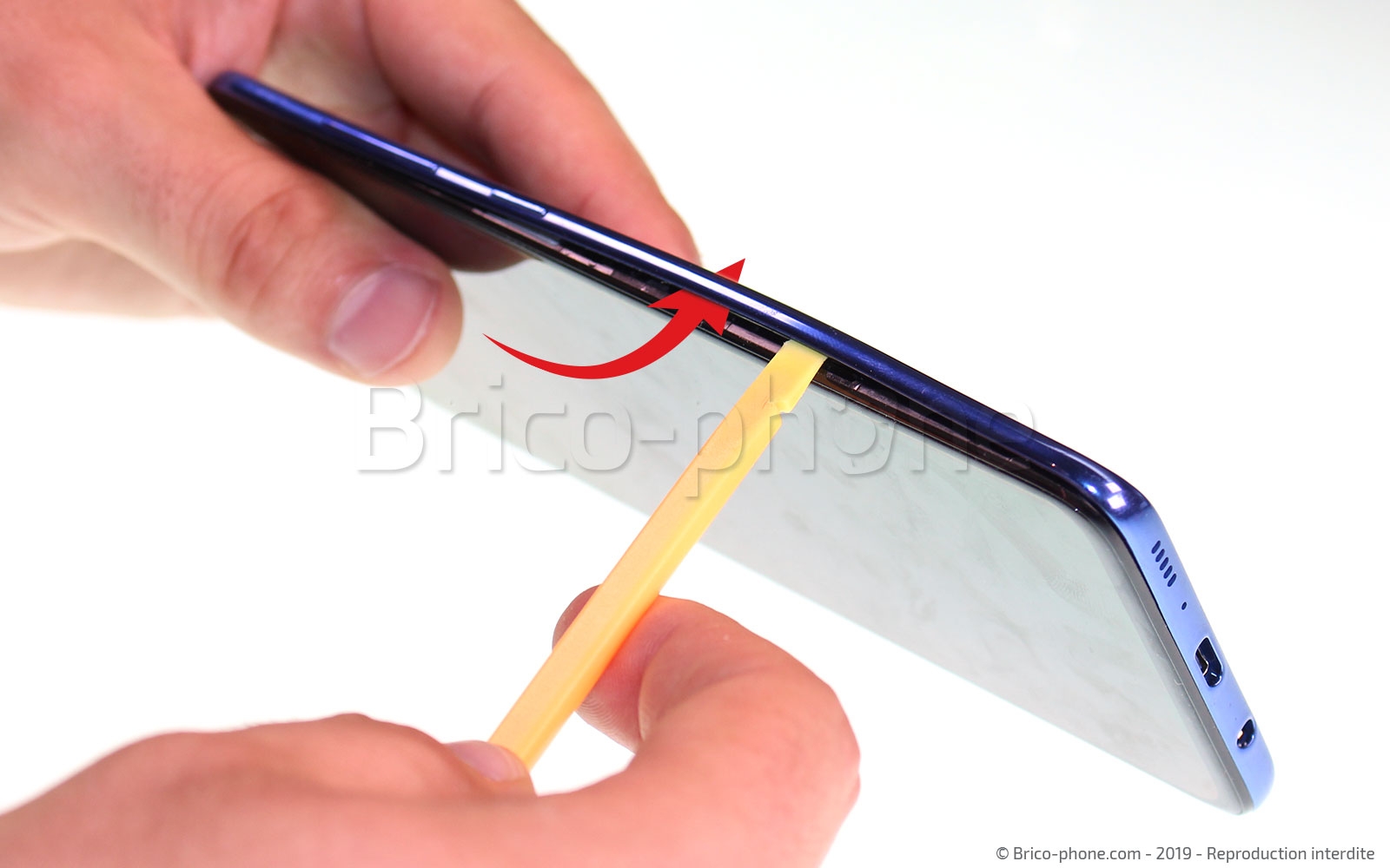 Changement de connecteur de charge sur Galaxy A70 photo 3