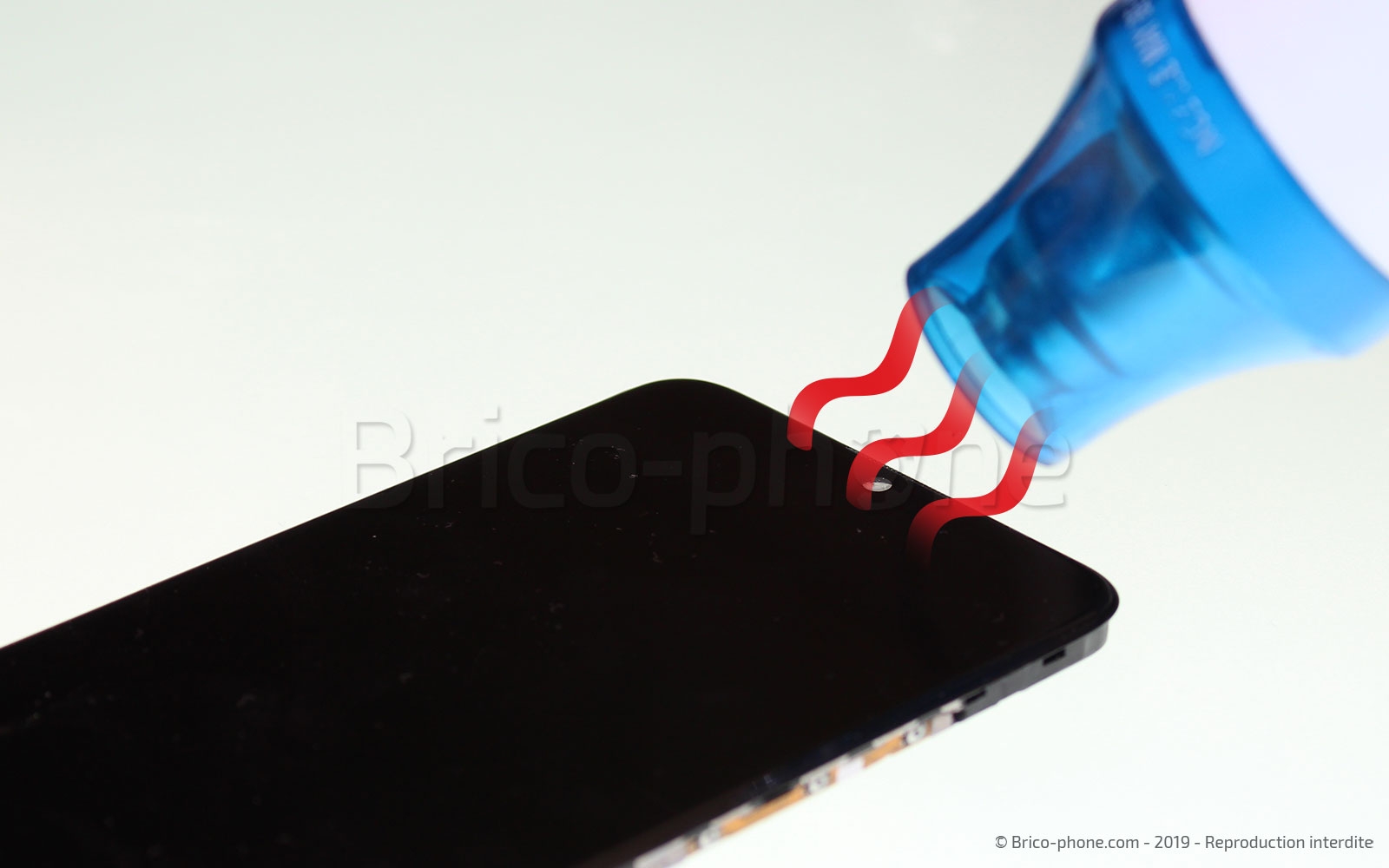 Changement d'écran vitre et LCD sur P Smart 2019 photo 1