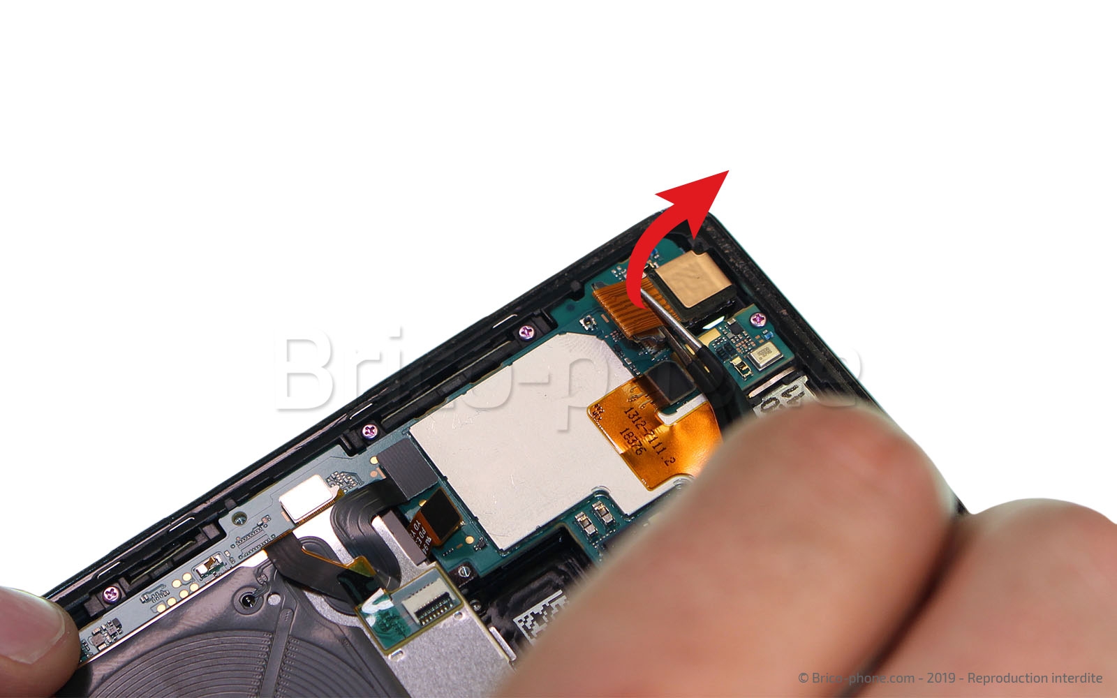 Changement de connecteur de charge sur Xperia XZ3 photo 3