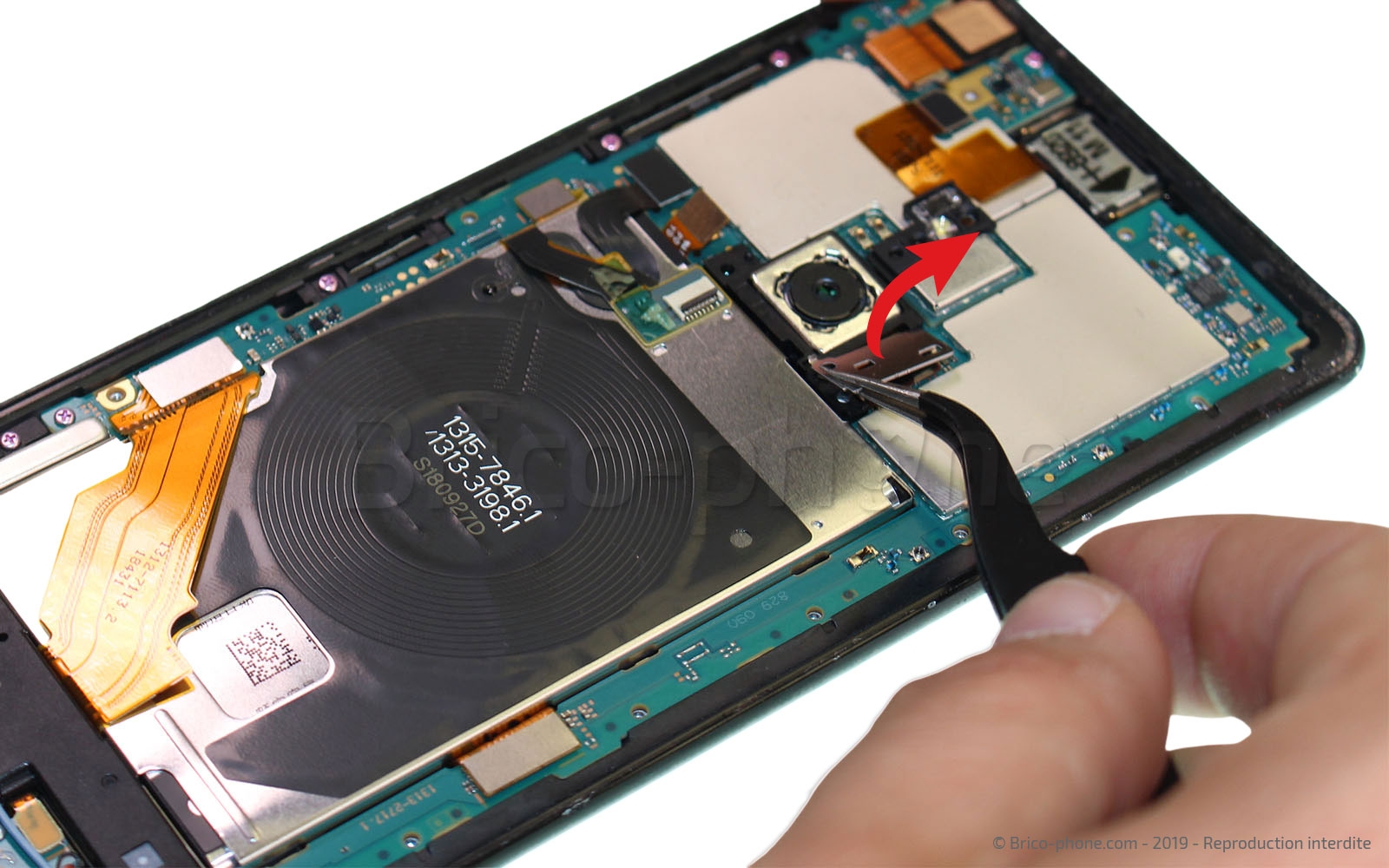 Changement de batterie sur Xperia XZ3 photo 2