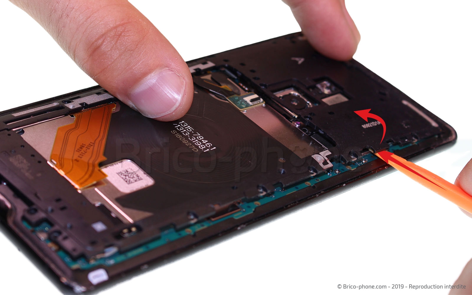 Changement de batterie sur Xperia XZ3 photo 3