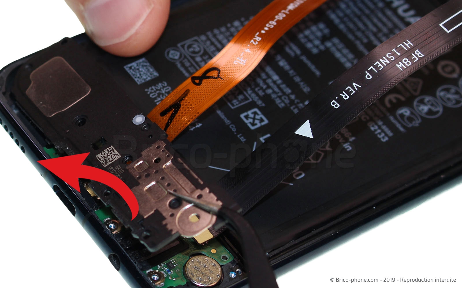 Changement de bloc écran (vitre + LCD) sur Mate 20 Lite photo 3