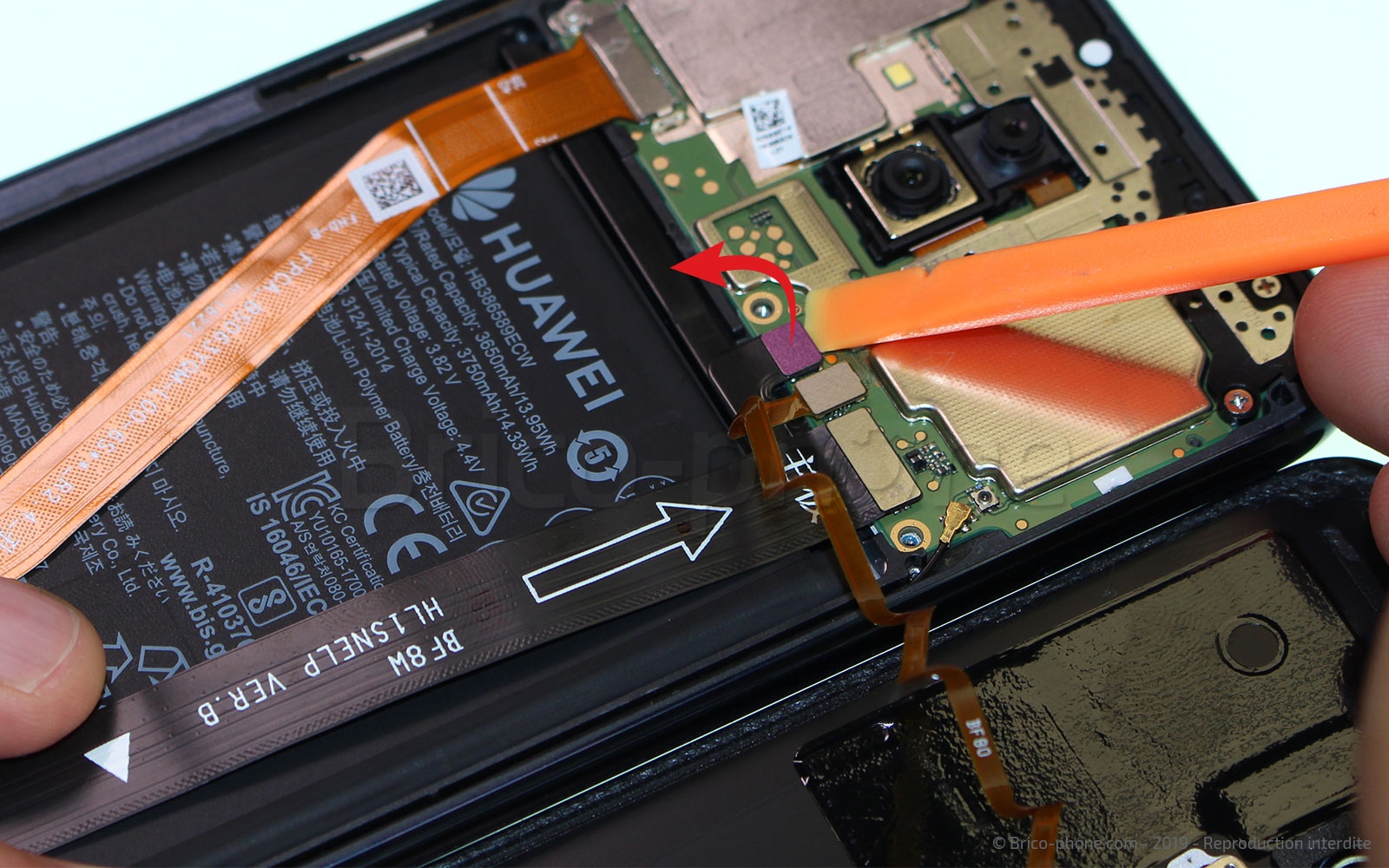 Changement de bloc écran avec batterie sur Mate 20 Lite photo 3