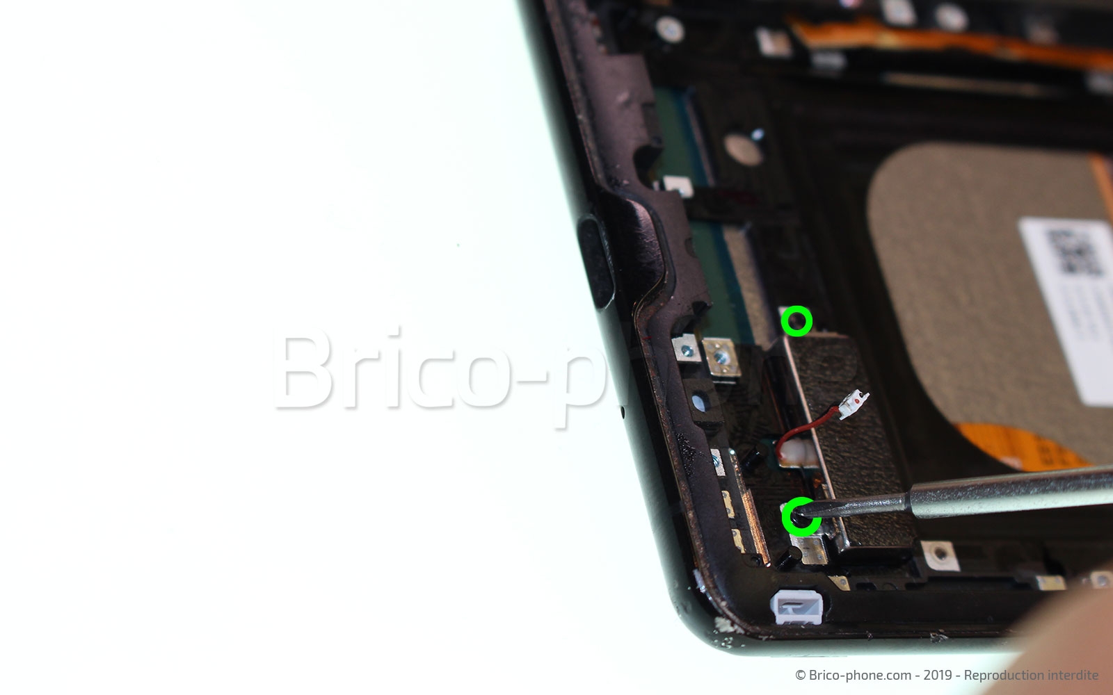 Changement du bloc écran sur Xperia XZ3 photo 1