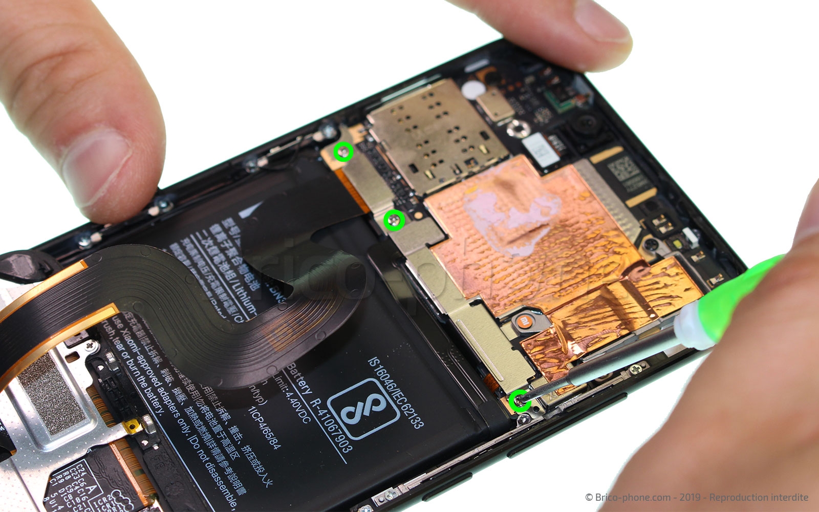 Changement d'écran (vitre+LCD) sur Mi A2 photo 1