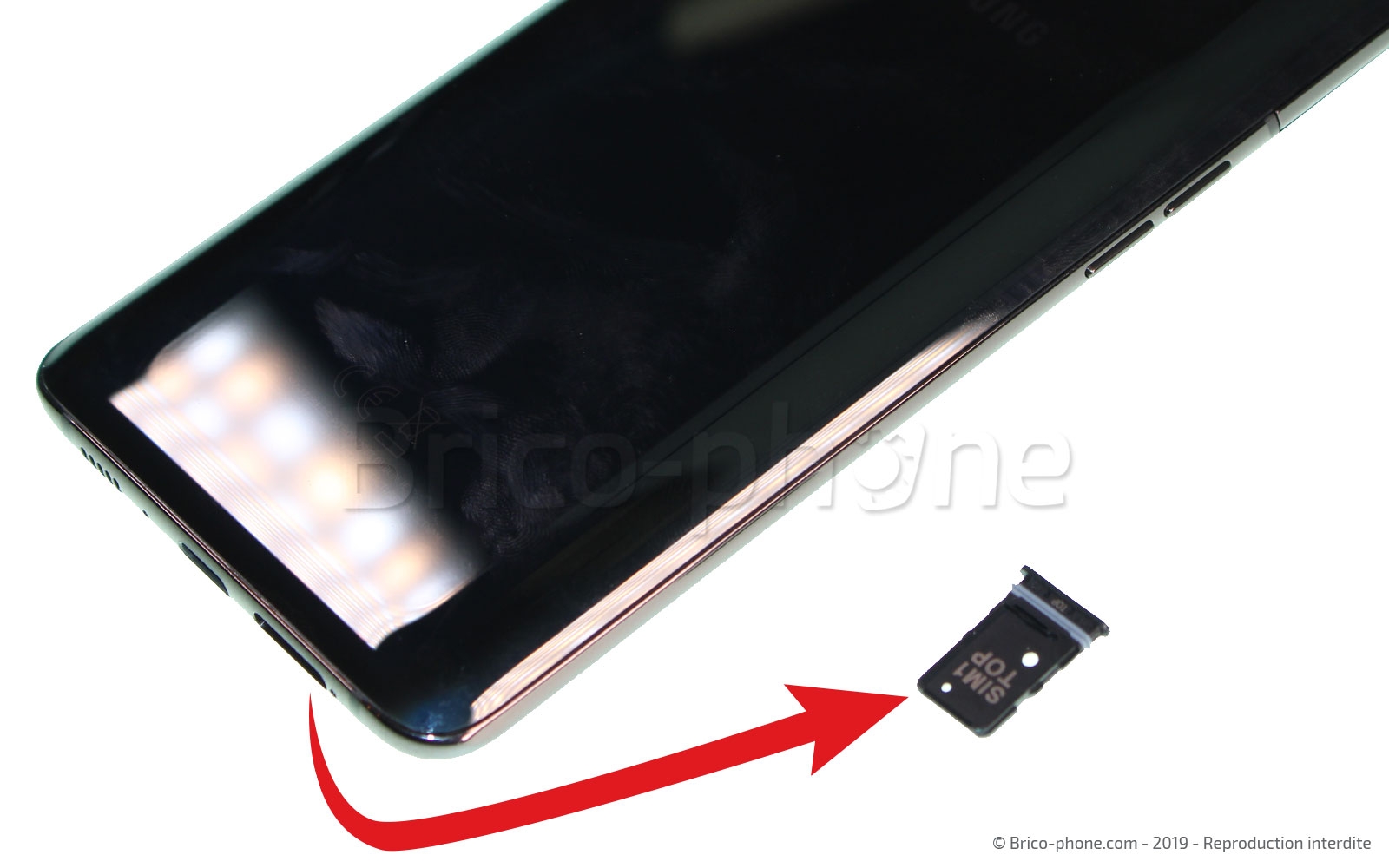 Changement de Batterie sur Galaxy A80 photo 4