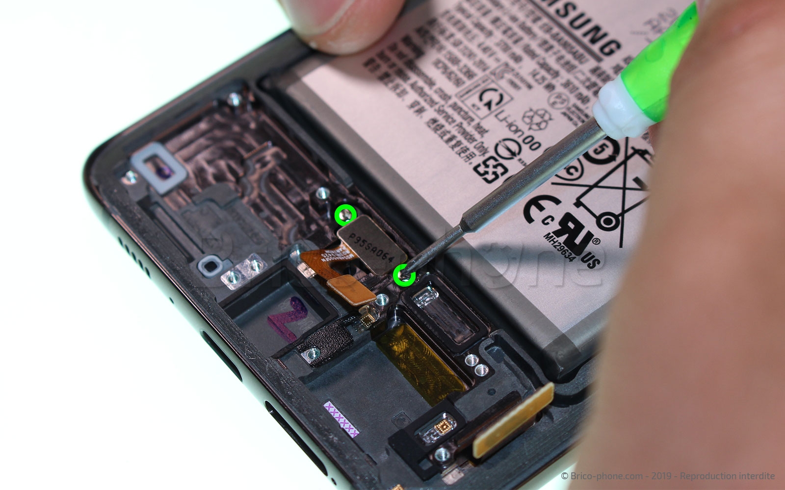 Changement de bloc écran avec châssis sur Galaxy A80 photo 1