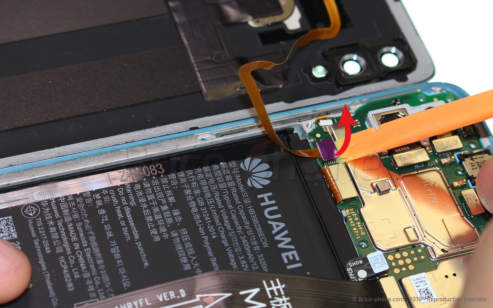 Changement de bloc écran avec batterie sur Honor 10 Lite photo 2