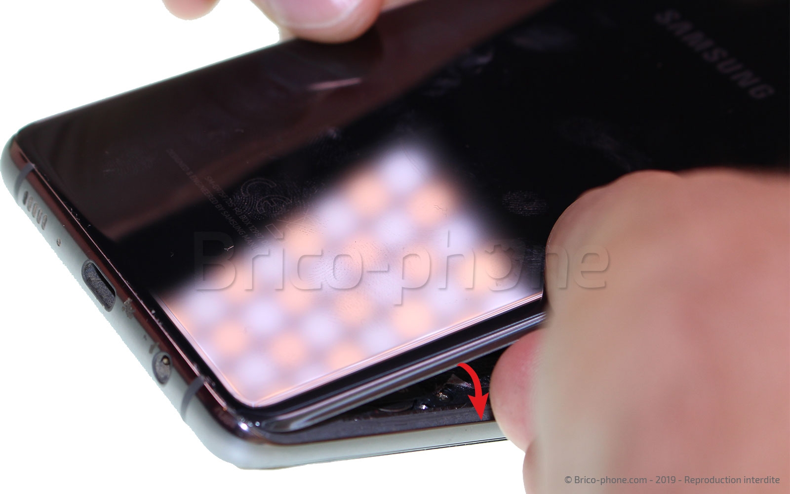 Changement de vitre arrière sur Galaxy S10 Plus photo 3
