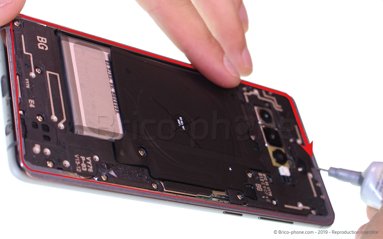 Changement de bloc écran avec châssis sur Galaxy S10 Plus photo 1