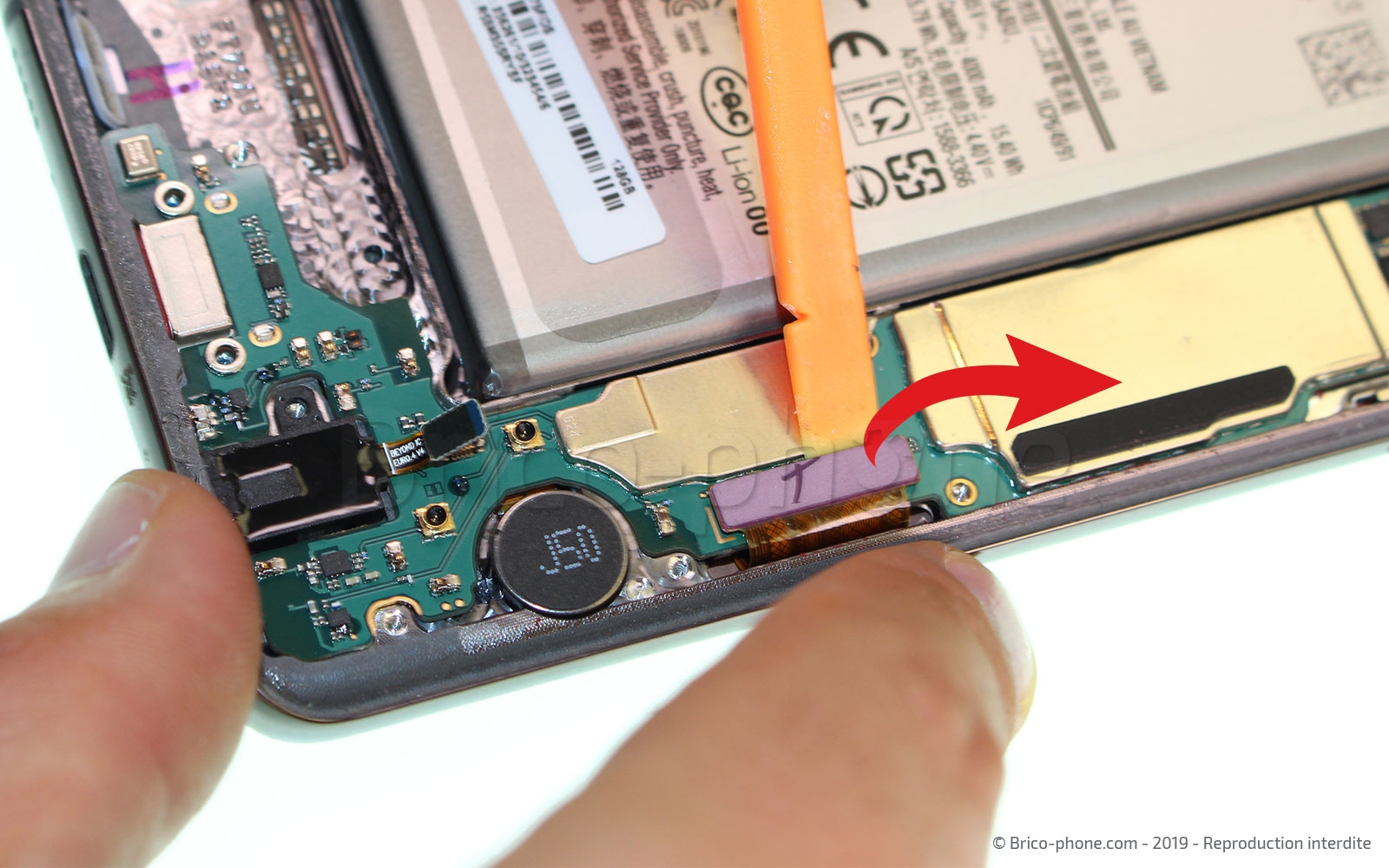 Changement de bloc écran avec châssis sur Galaxy S10 Plus photo 2