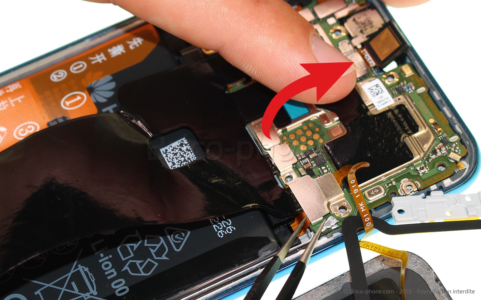 Changement de batterie sur P30 Lite photo 4