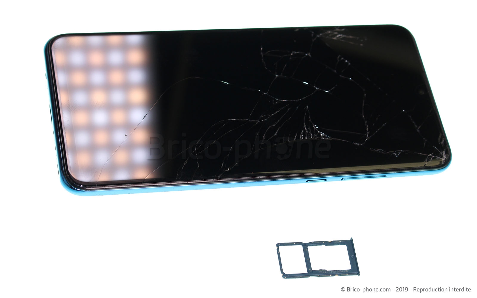 Changement de connecteur de charge sur P30 Lite photo 3