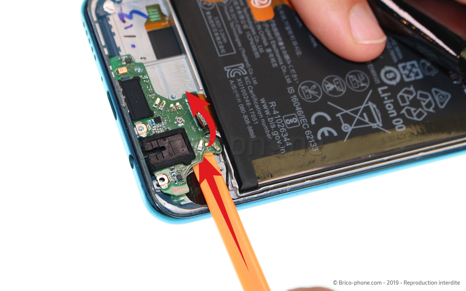 Changement de bloc écran avec batterie sur P30 Lite photo 3