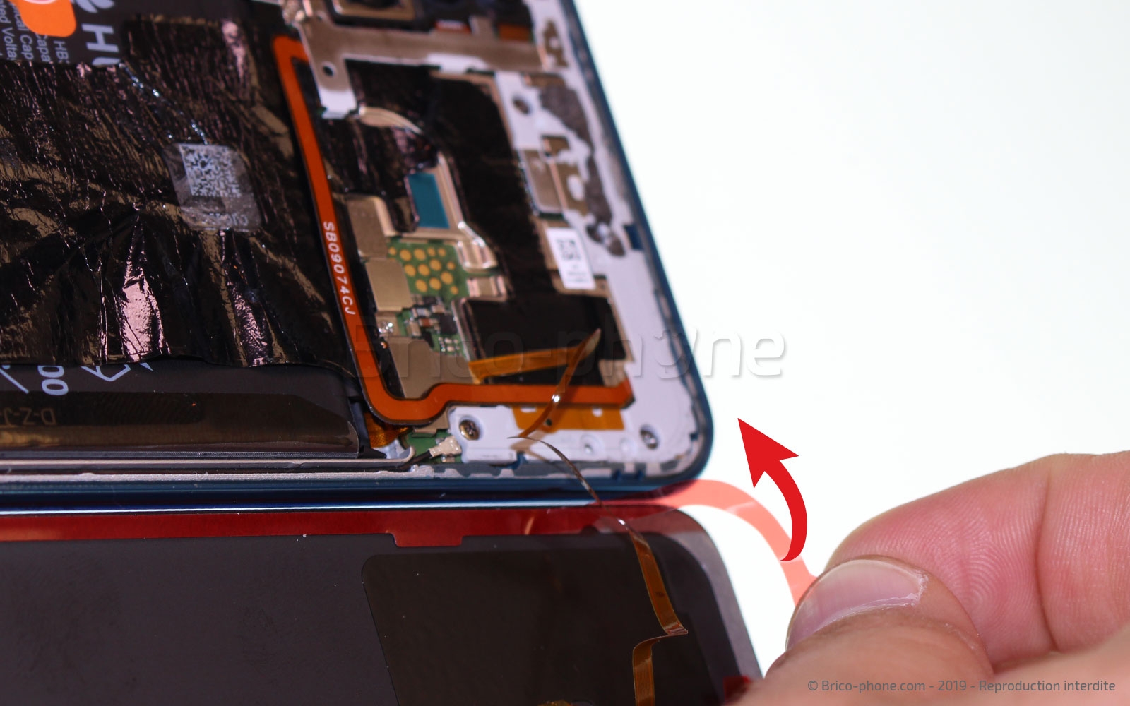 Changement de vitre arrière sur P30 Lite photo 1