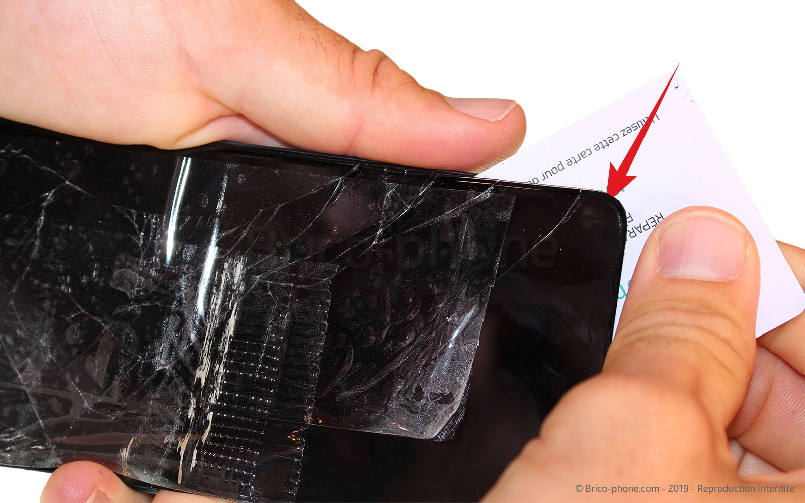 Changement de bloc écran (vitre + LCD) sur P30 Lite photo 1