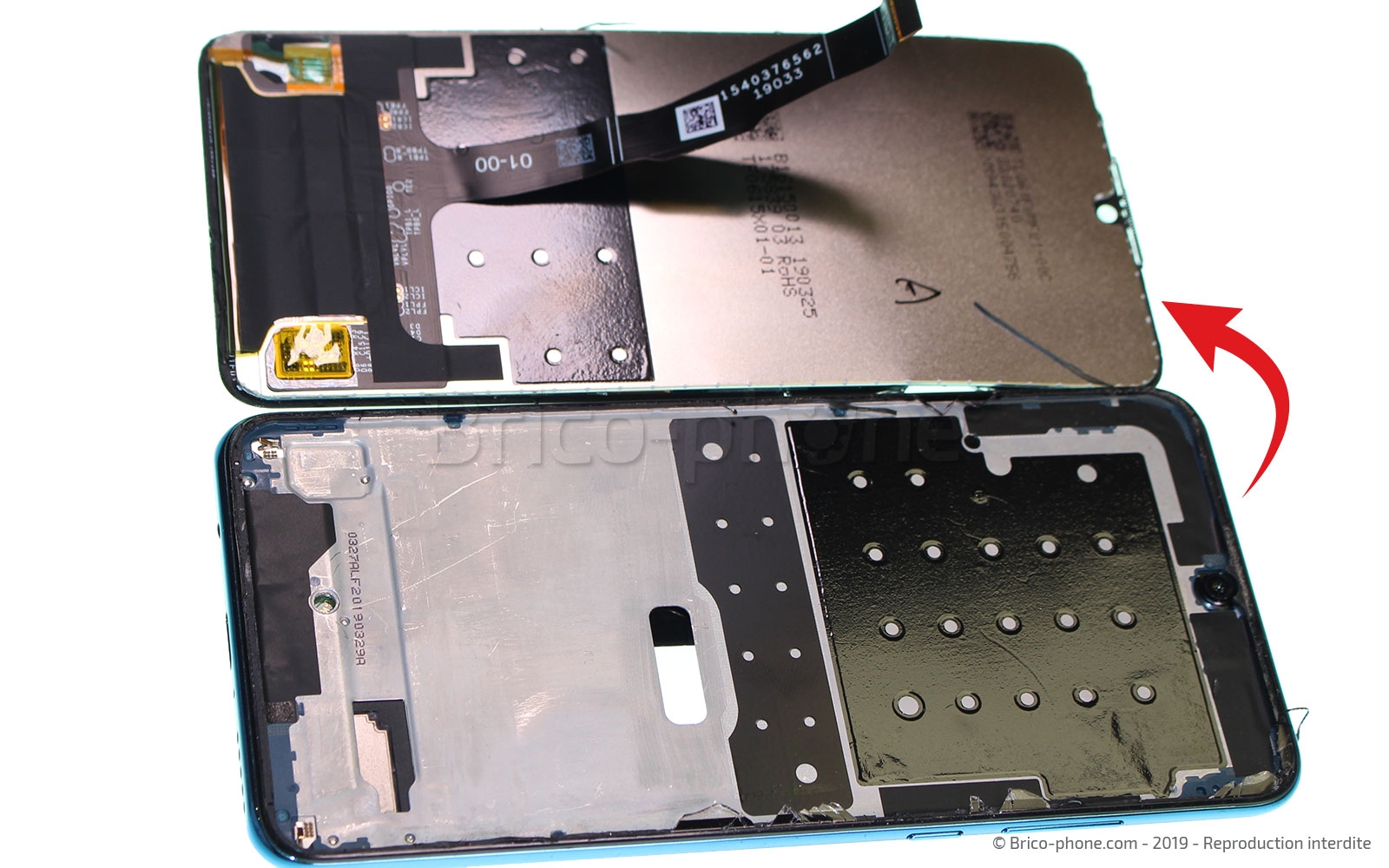 Changement de bloc écran (vitre + LCD) sur P30 Lite photo 3