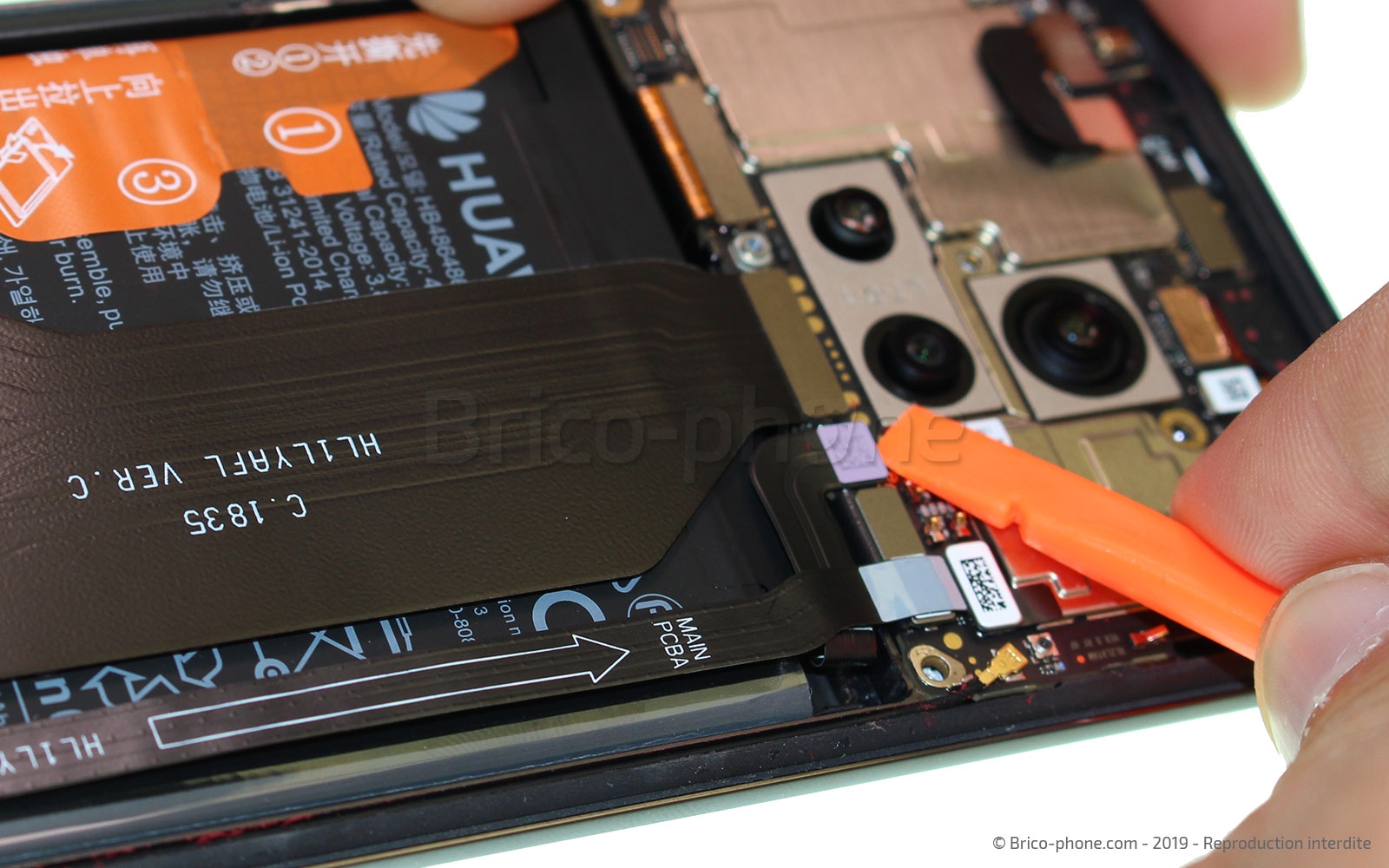 Changement d'écran (vitre+LCD) sur Mate 20 Pro photo 1