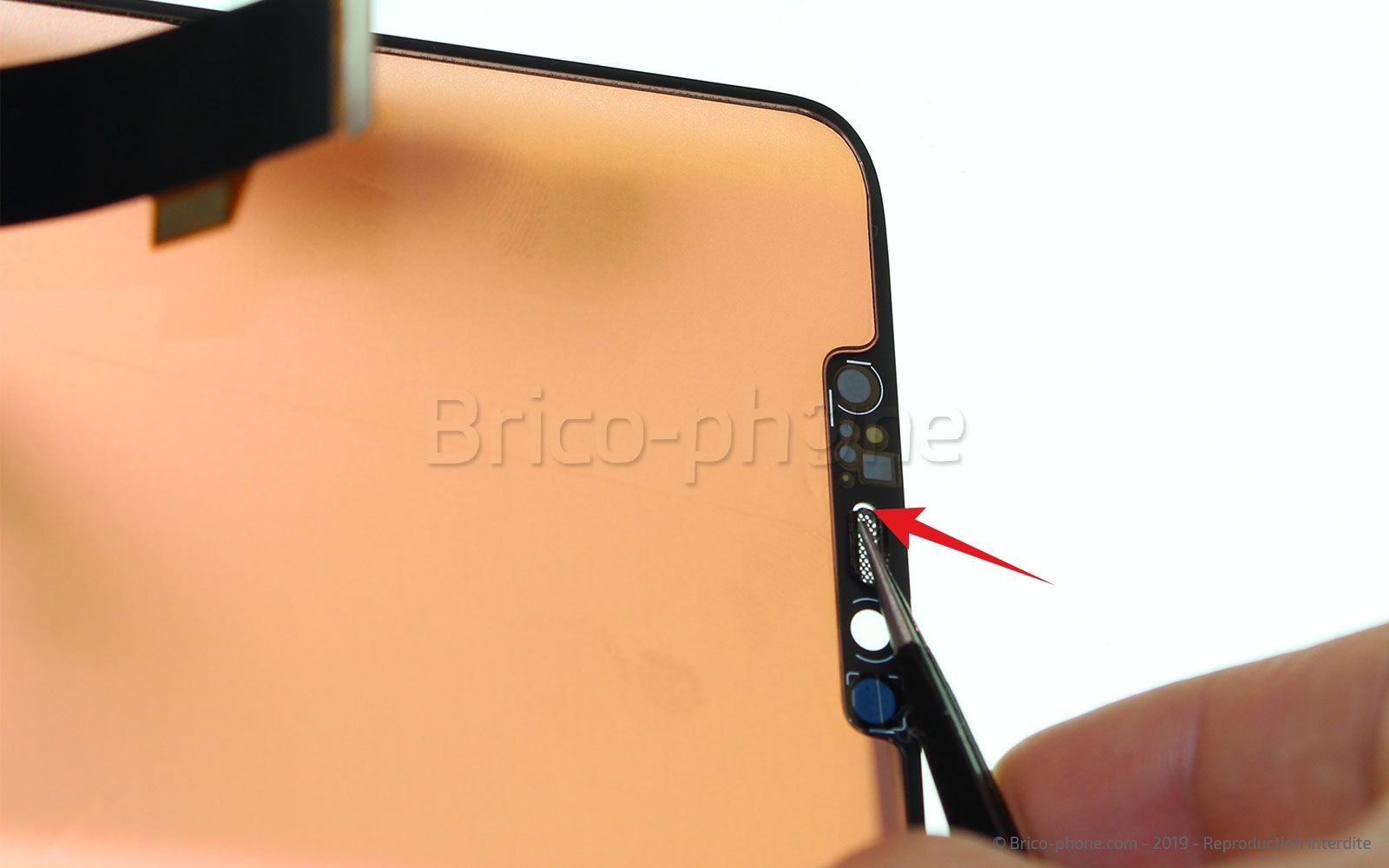 Changement d'écran (vitre+LCD) sur Mate 20 Pro photo 4