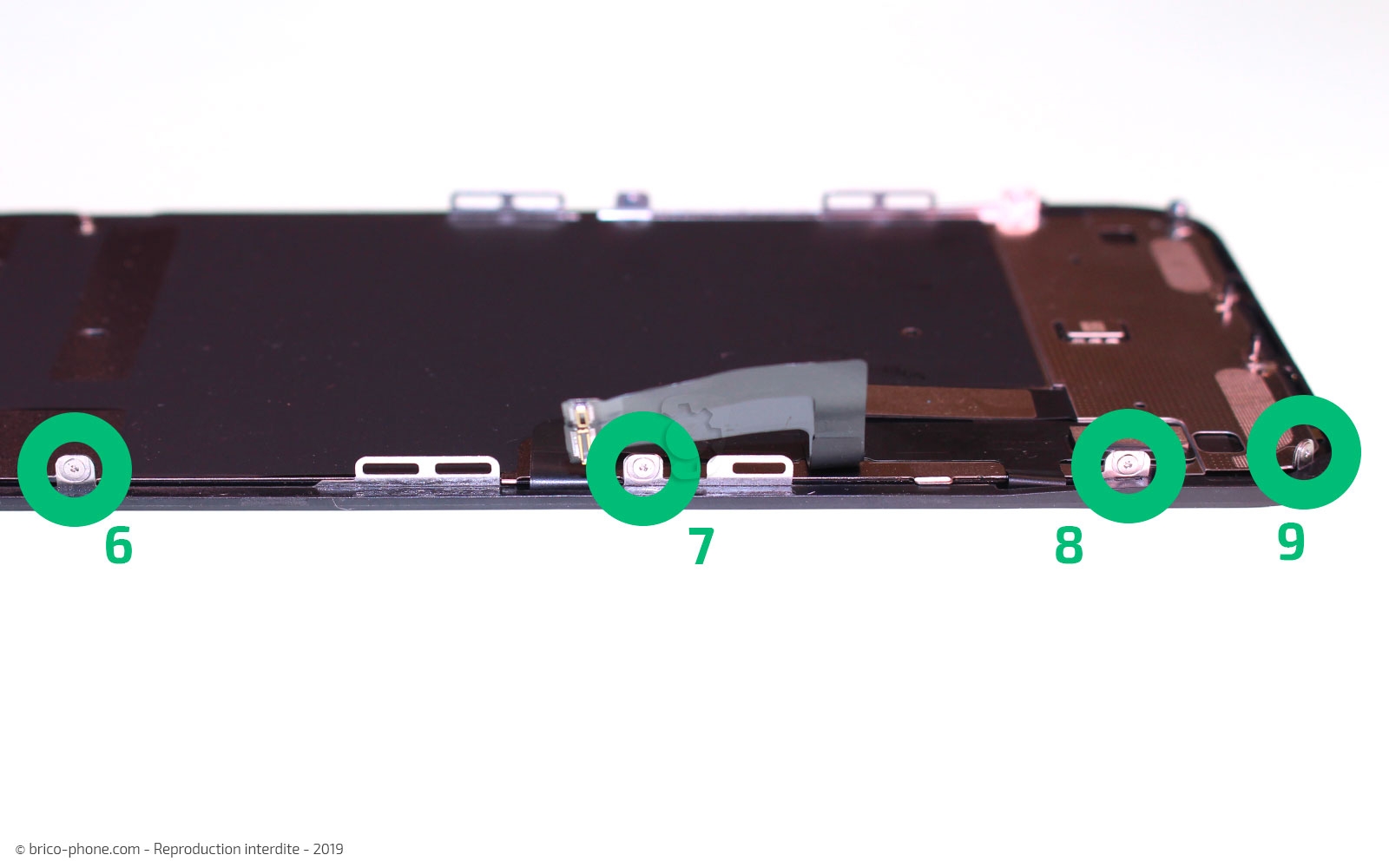 Remplacer l'écran (vitre et LCD) sur iPhone 11 photo 3