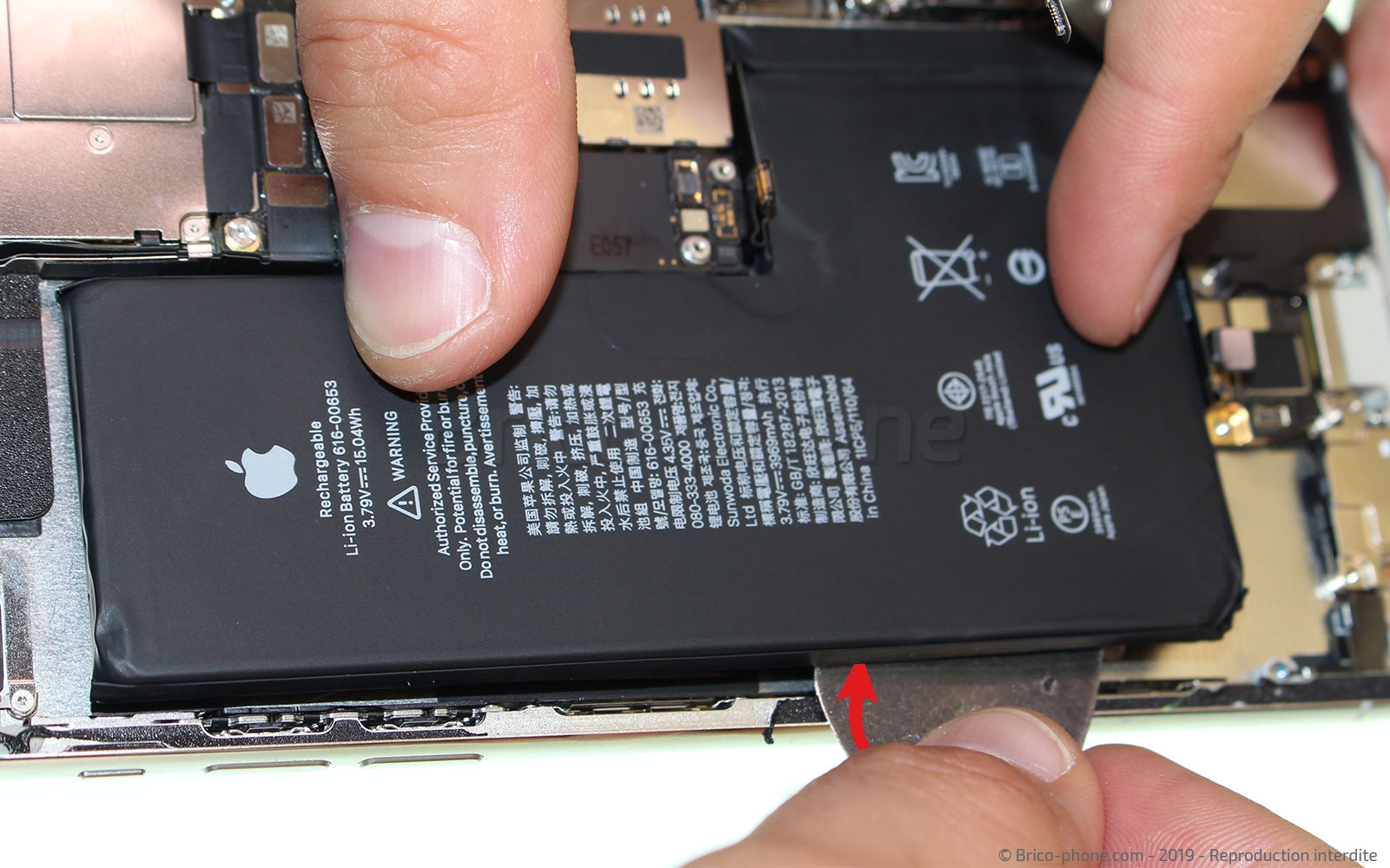 Remplacer la batterie  sur iPhone 11 Pro Max photo 1