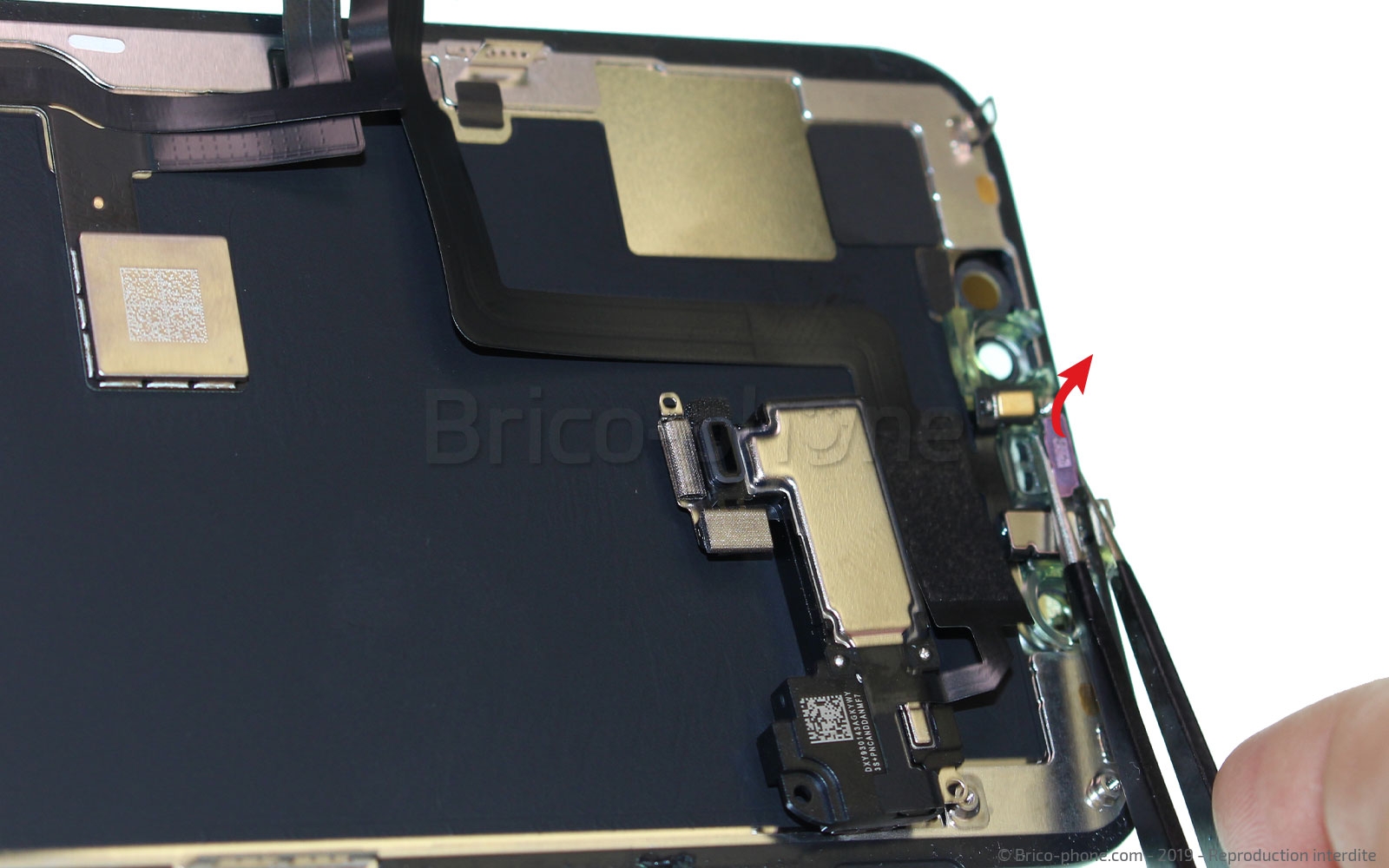 Remplacement de l'écran (vitre+ OLED) sur iPhone 11 Pro photo 3