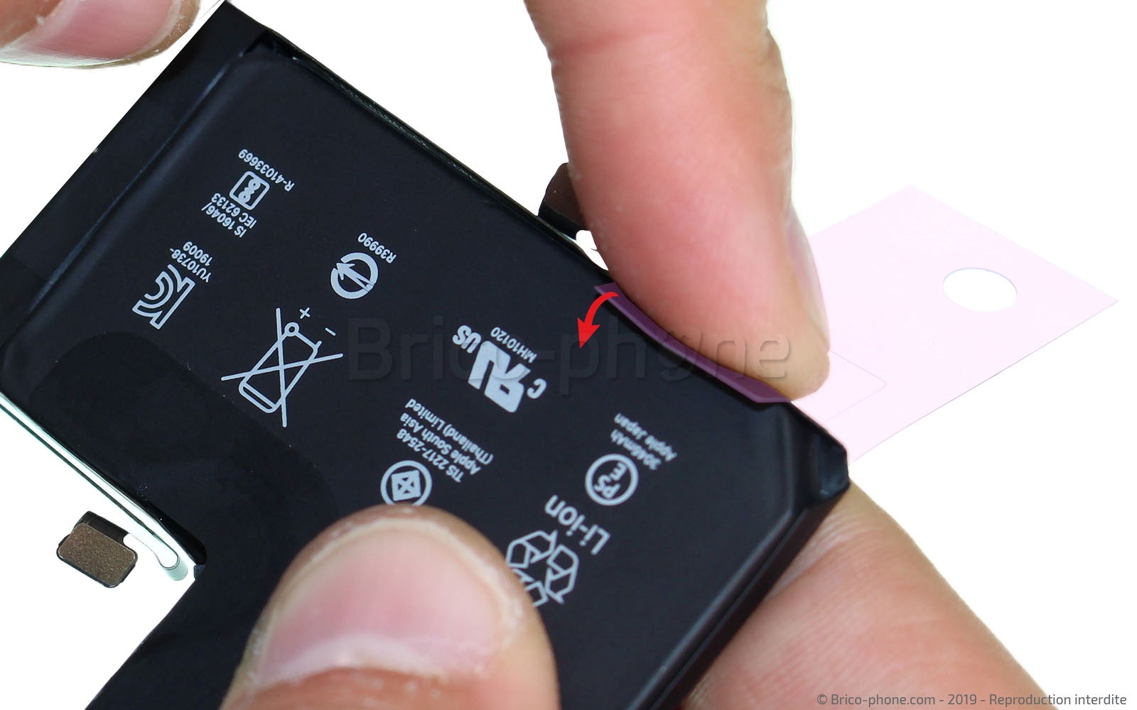 Changement de batterie sur iPhone 11 Pro photo 4